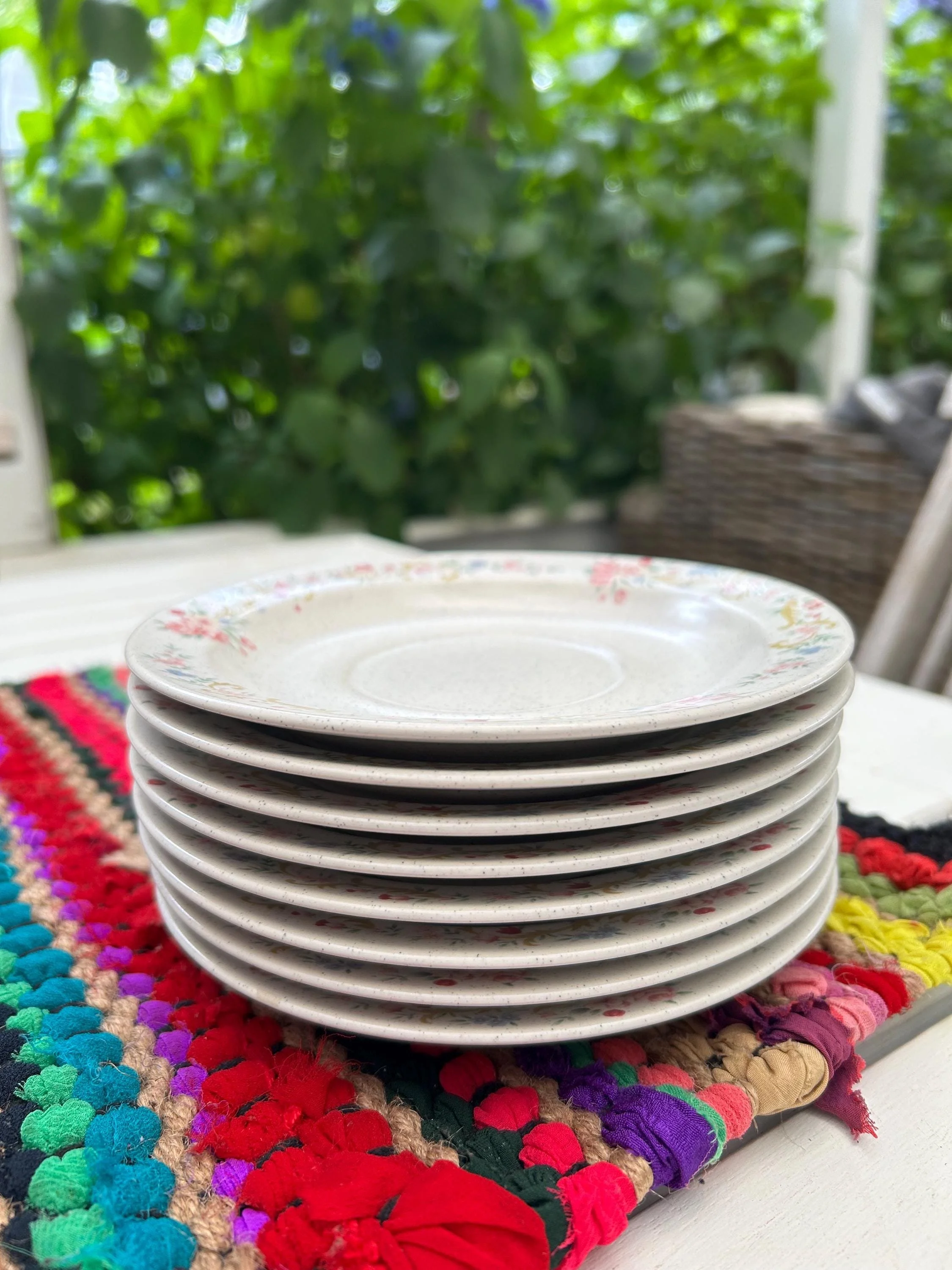 Japanese Stoneware Saucers | Set of 8 | 1970s Pastel Floral Design – Retro Vintage Japan Cottagecore Tableware