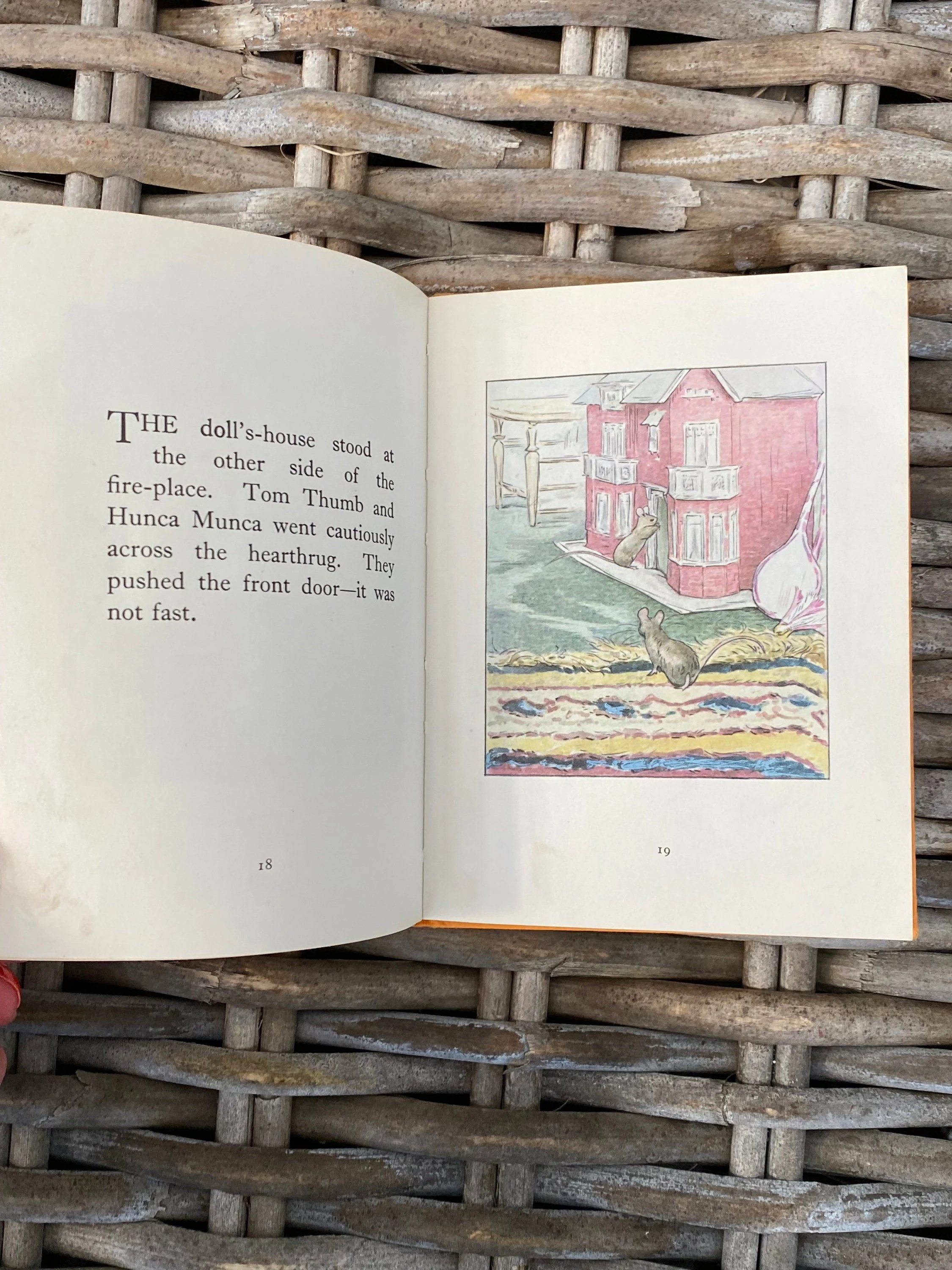 Illustrated interior pages with Beatrix Potter’s classic drawings
