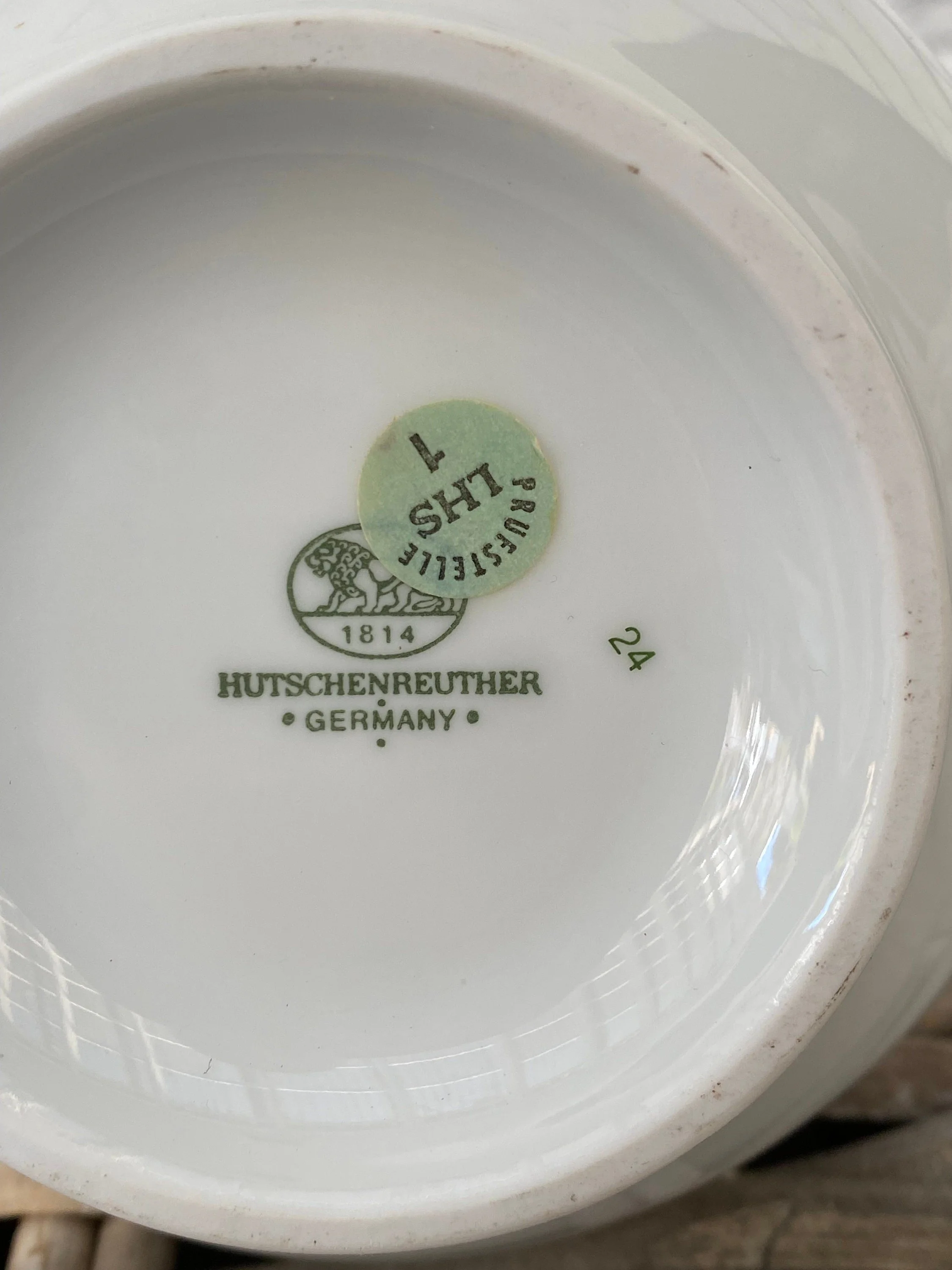 Base stamp showing Hutschenreuther Germany mark and model info