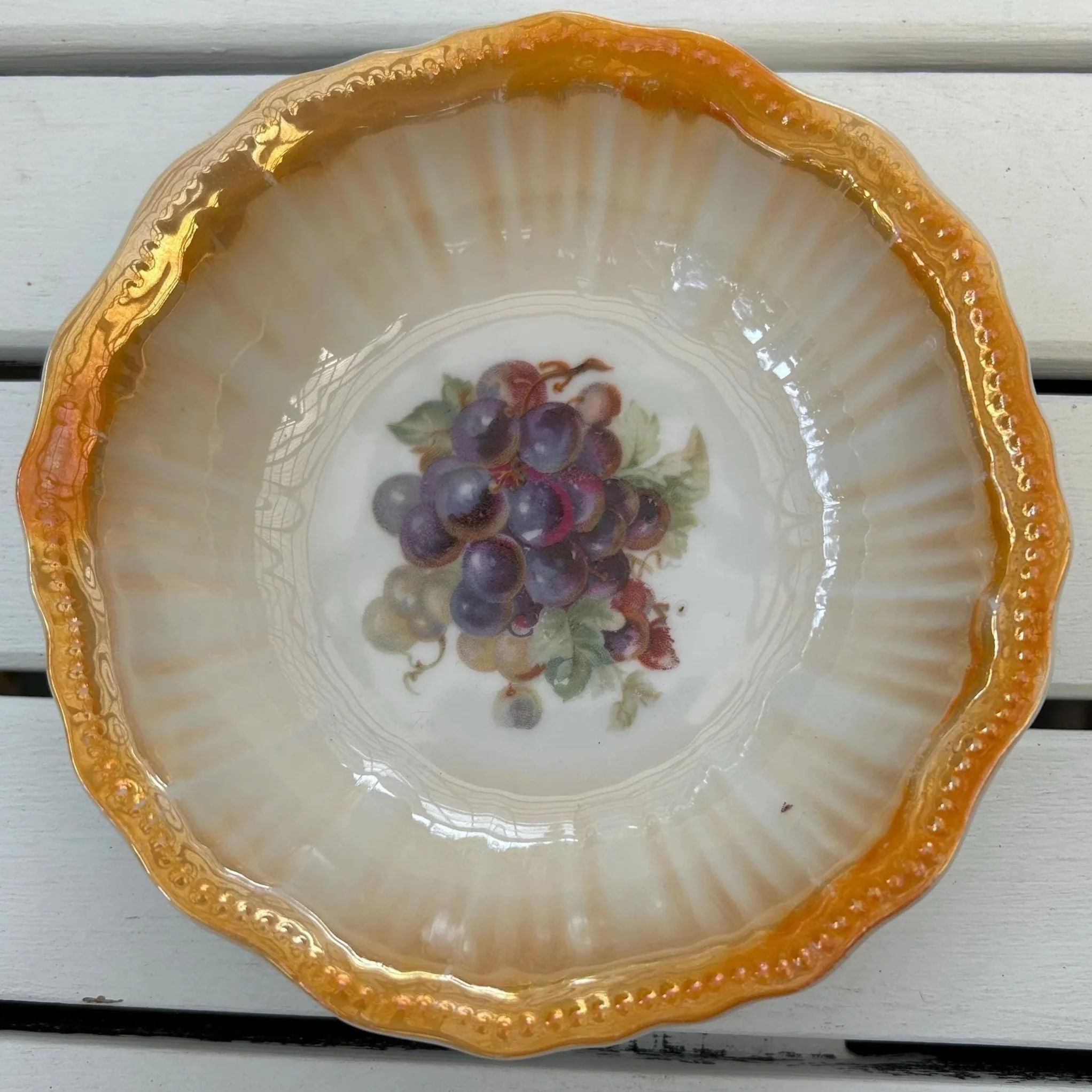 Victoria China Bowl | Scalloped Yellow-Orange Rim | Grape Motif | Vintage Czechoslovakia Porcelain | 14 cm