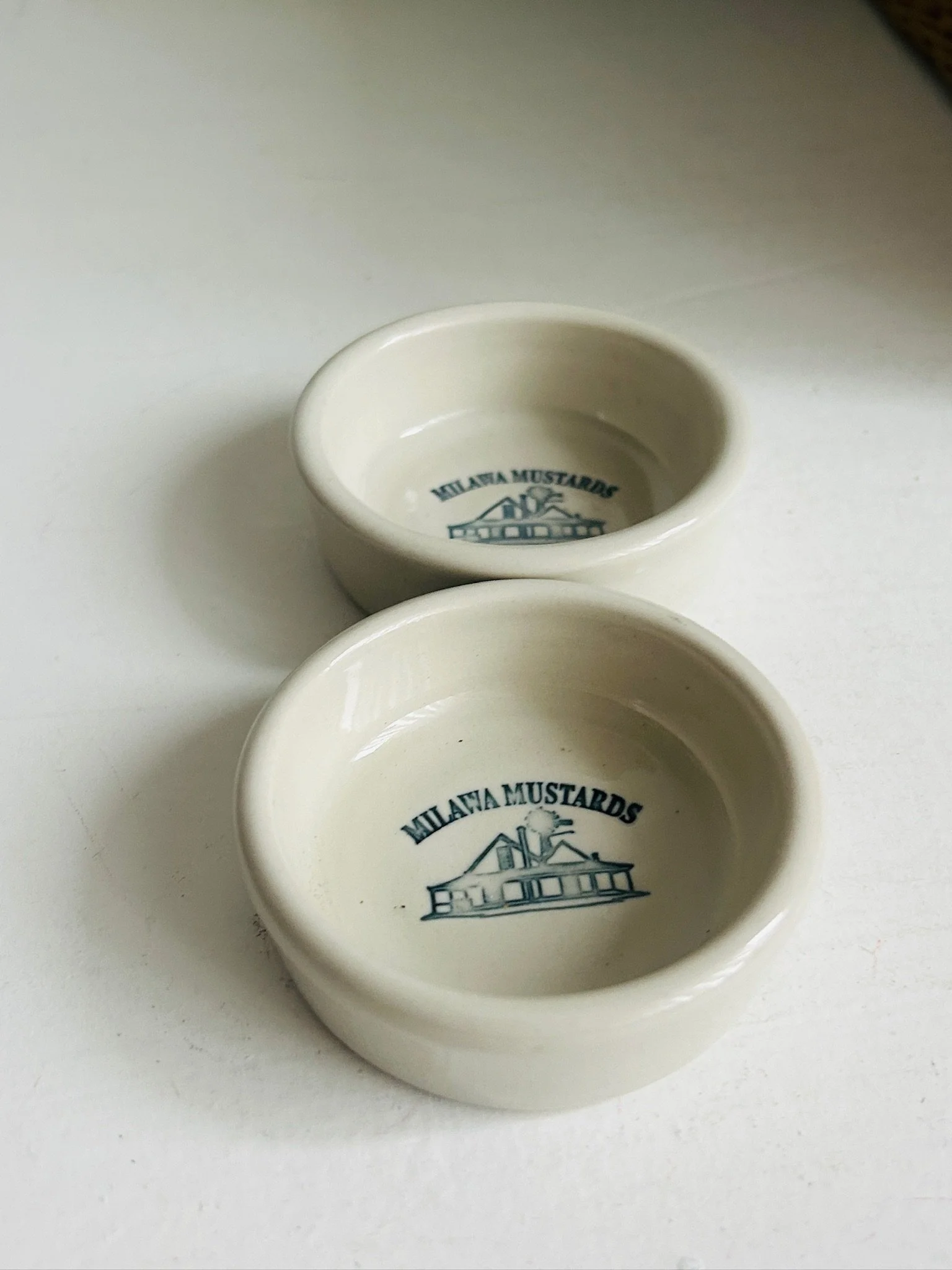 milawa-mustards-ceramic-condiment-bowls-ramekins-pair-05.jpg