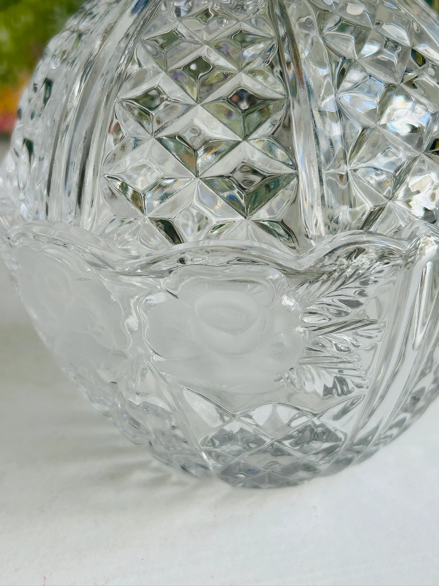 vintage-cut-crystal-lidded-candy-jar--front-view-body.jpg
