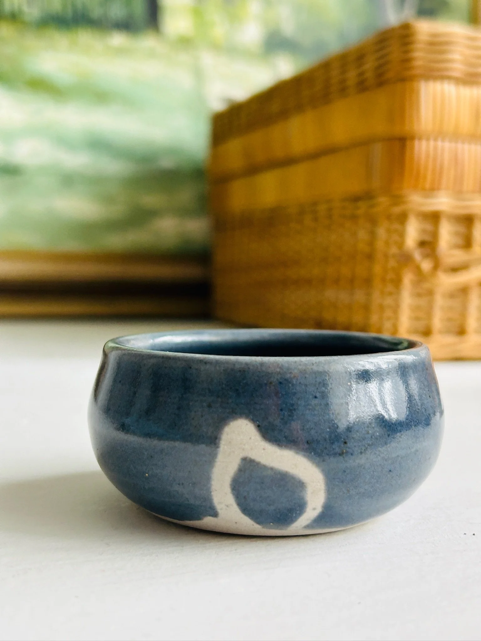 vintage-stoneware-condiment-bowl-blue-white-flower-motif-23.jpg