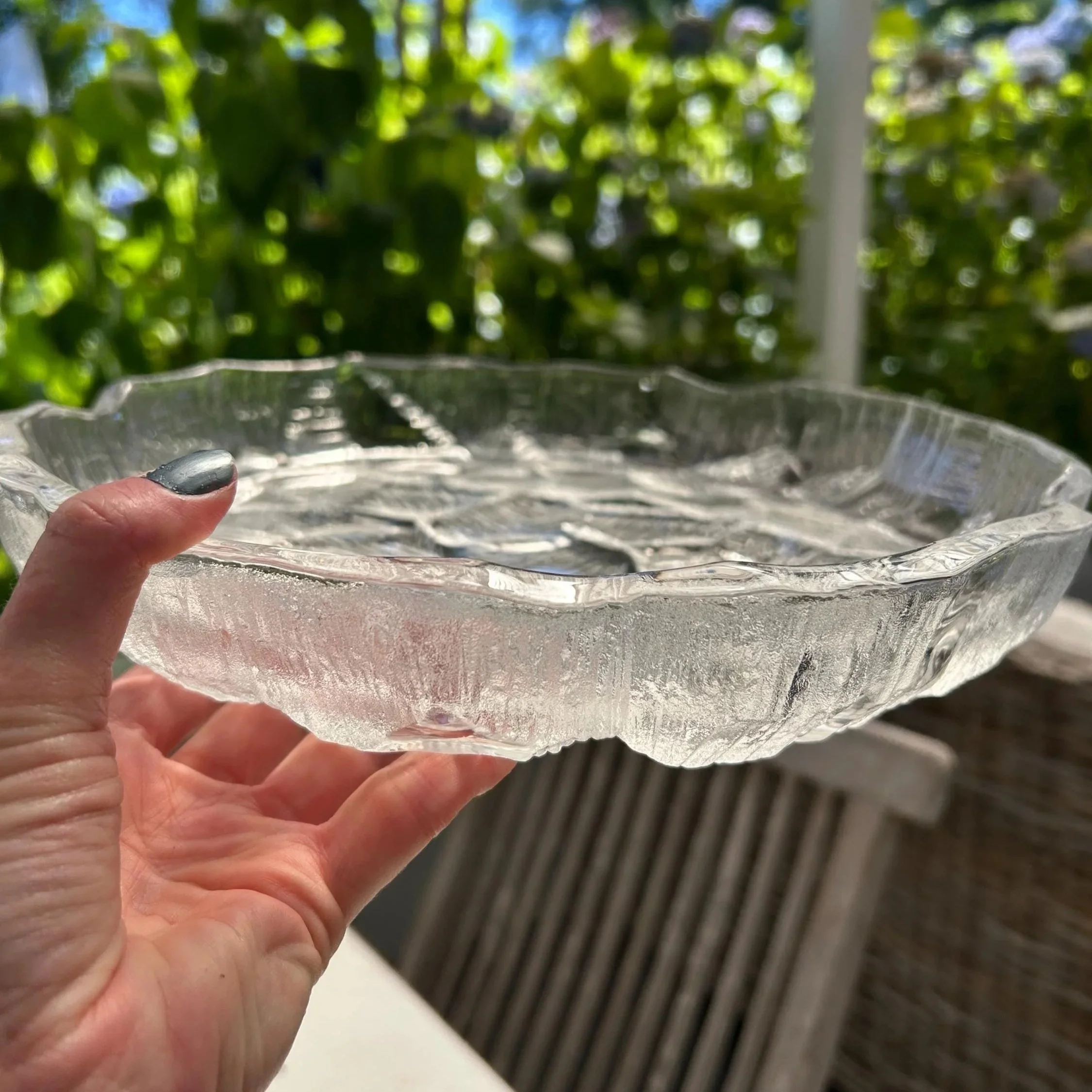 Side view of Mikasa Hoya bowl showing ice-like glass texture and rim