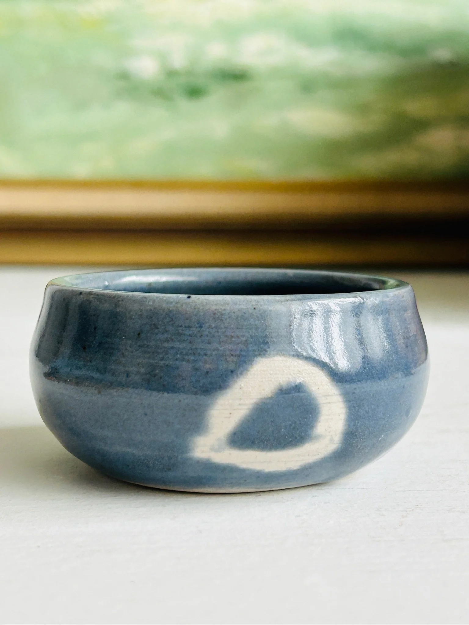 vintage-stoneware-condiment-bowl-blue-white-flower-motif-16.jpg