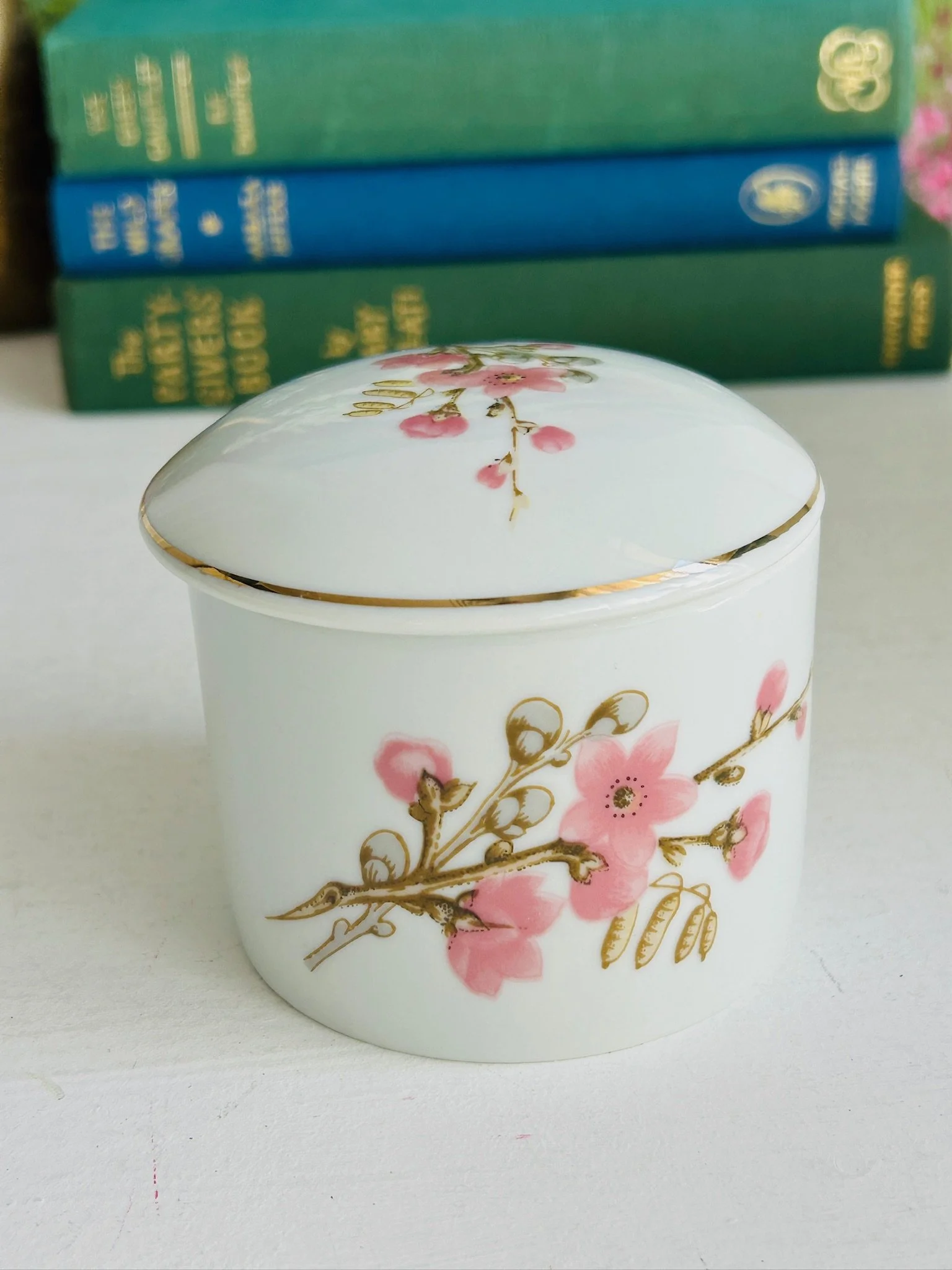 schmidt-brasil-porcelain-lidded-pot--floral-motif-close-up.jpg