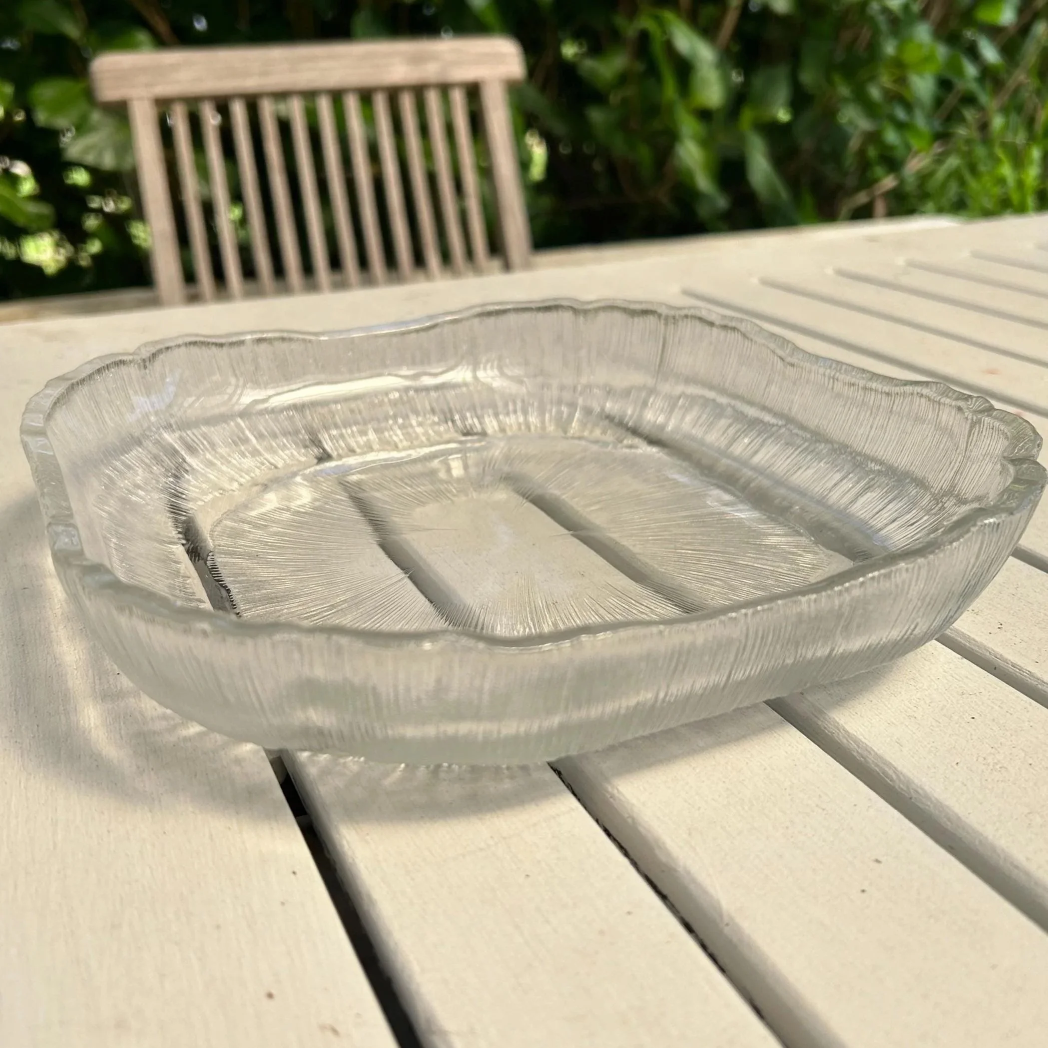 Side view of Hoya ice glass bowl showing texture and thickness