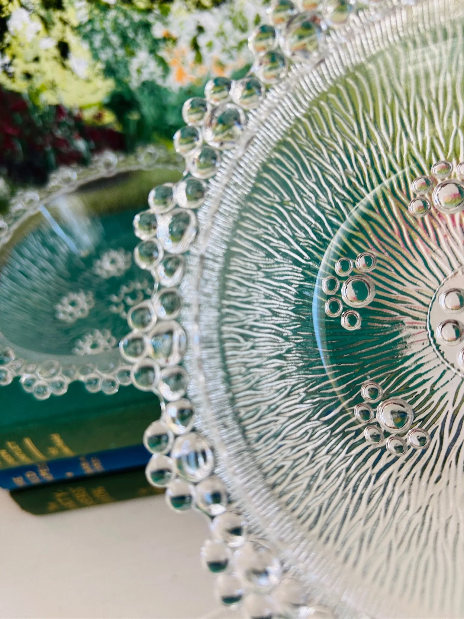 vintage-glass-dish-bubble-dot-rim--bottom-base-view.jpg