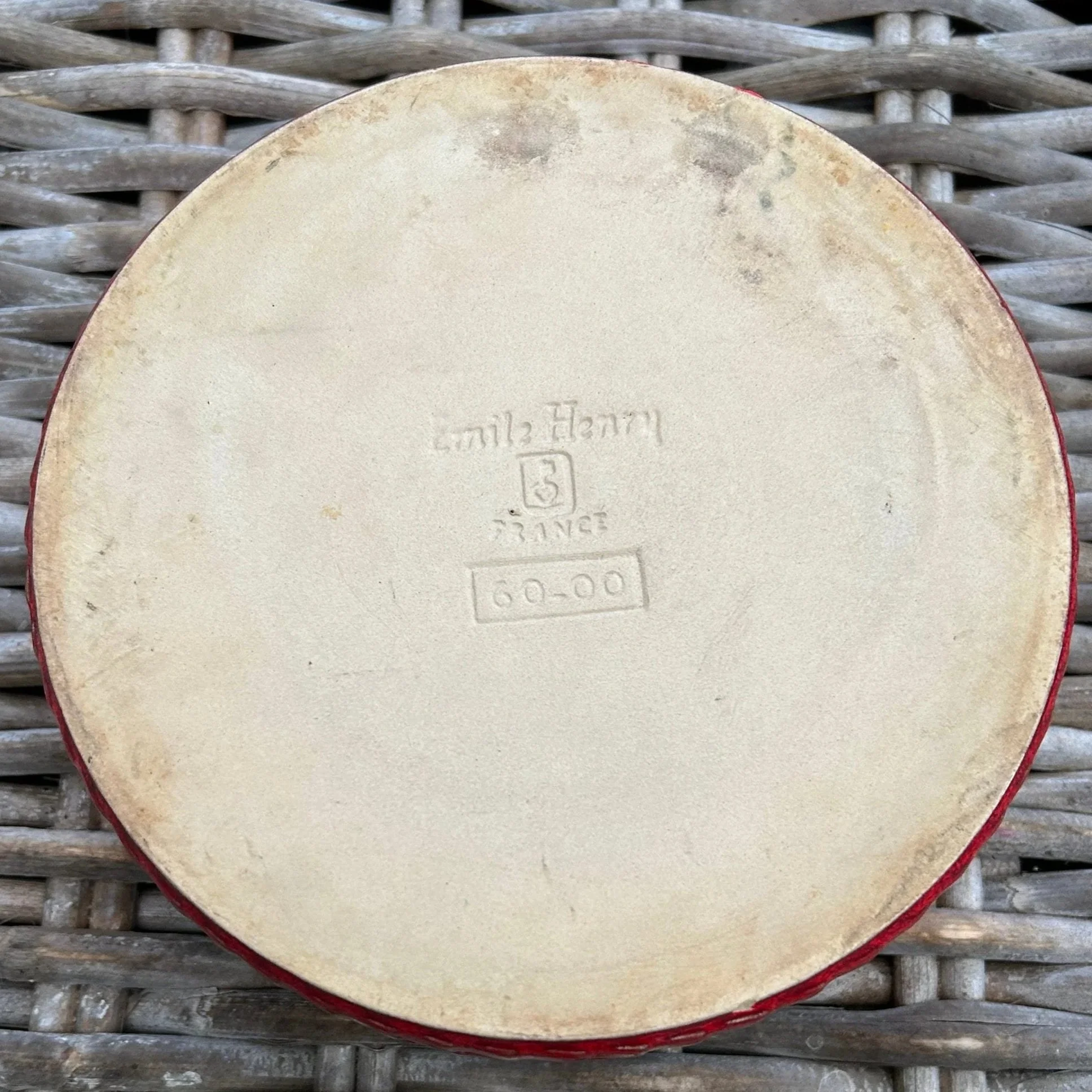 Underside showing Emile Henry Marcigny maker’s mark