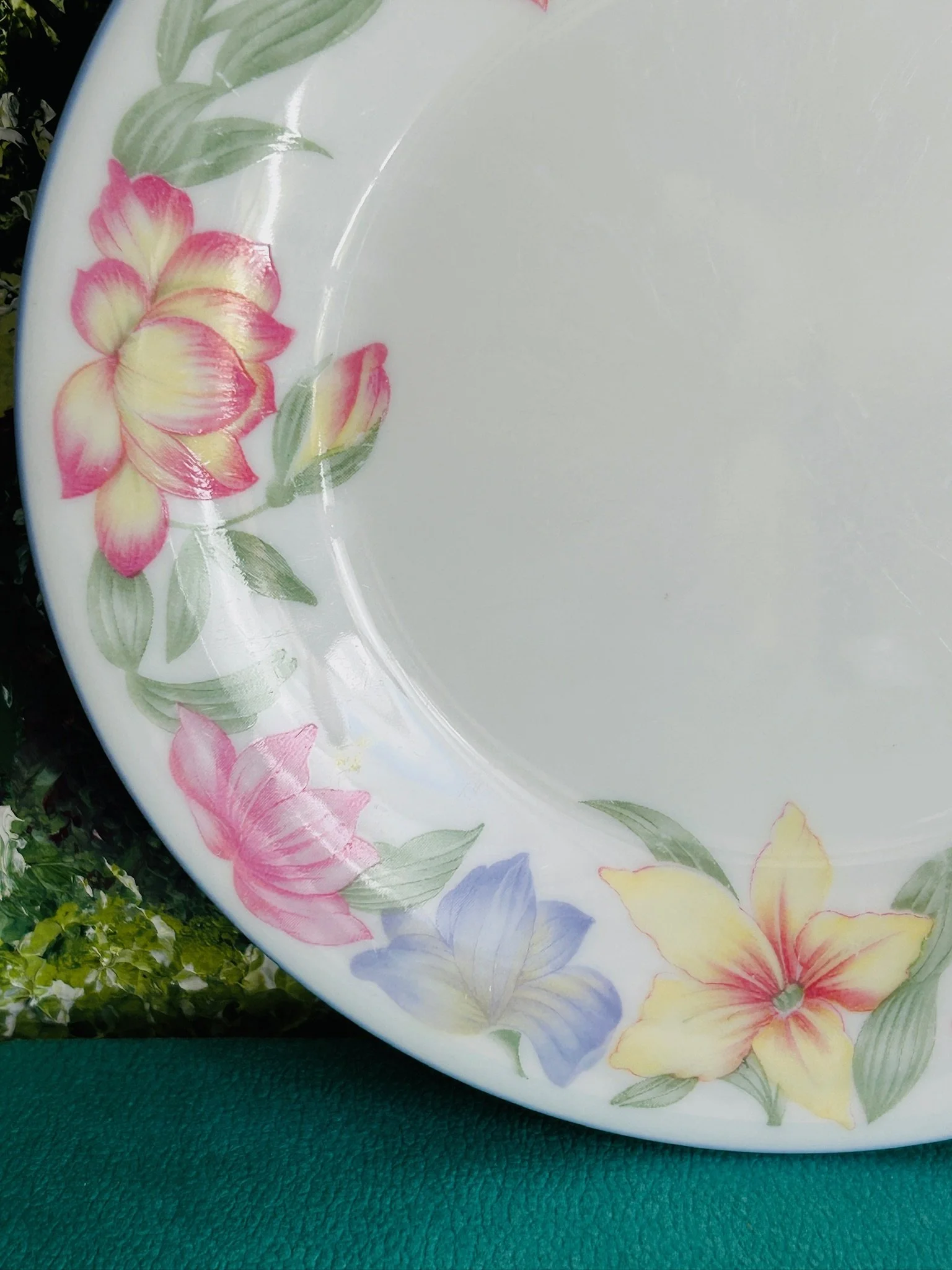 royal-doulton-blooms-saucer--saucer-view-g.jpg