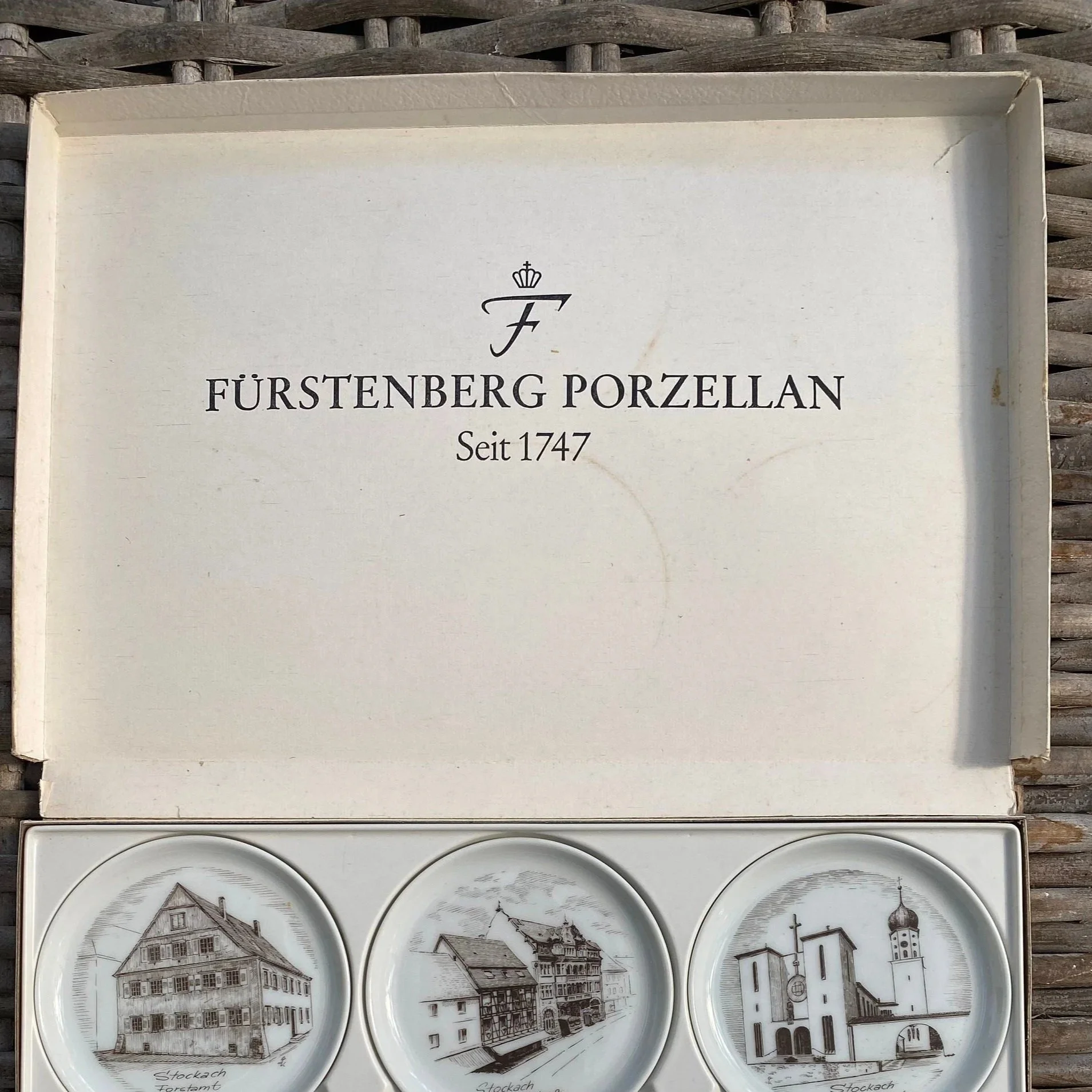 Box lid showing Fürstenberg branding and “Seit 1747” marking