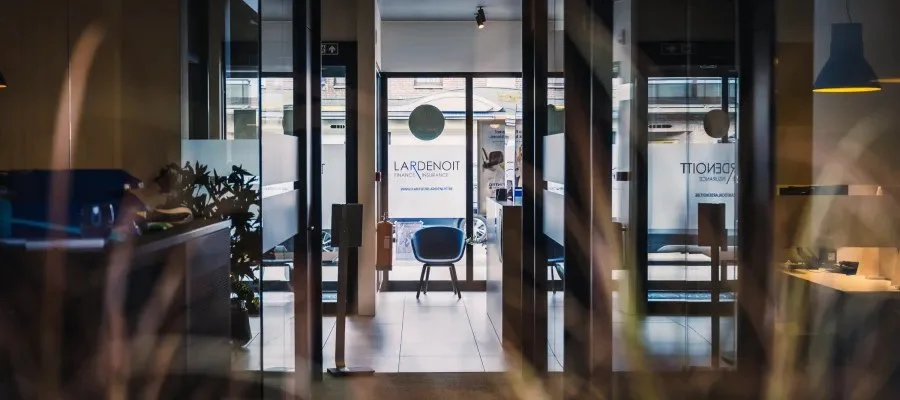 Lardenoit Finance & Insurance office reception, Temse Belgium