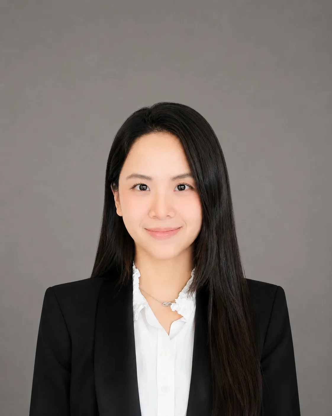 Nghi Pham portrait