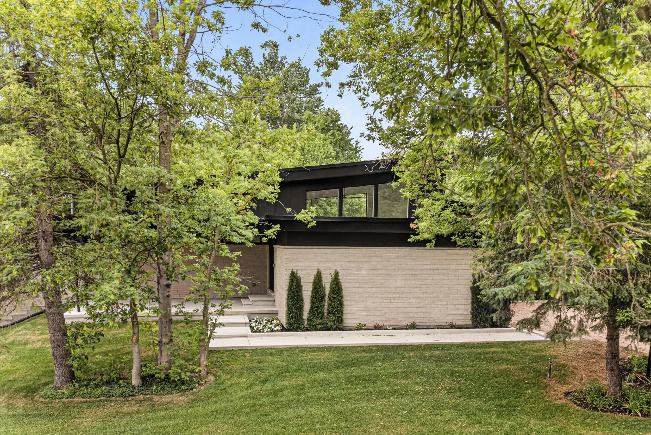 120 152 St Andrews St N.jpg