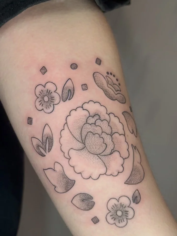 custom agust d tat for @shouma_chan ✨ 

thanks for teaching me all about kpop while i stabbed u🖤🖤

#tattoo #tattooartist #agustd