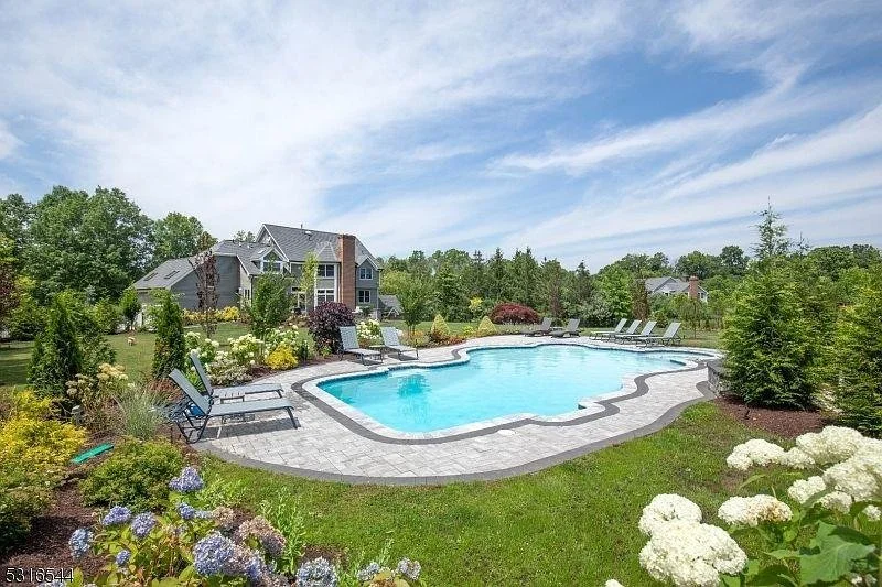 inground pool image.jpg