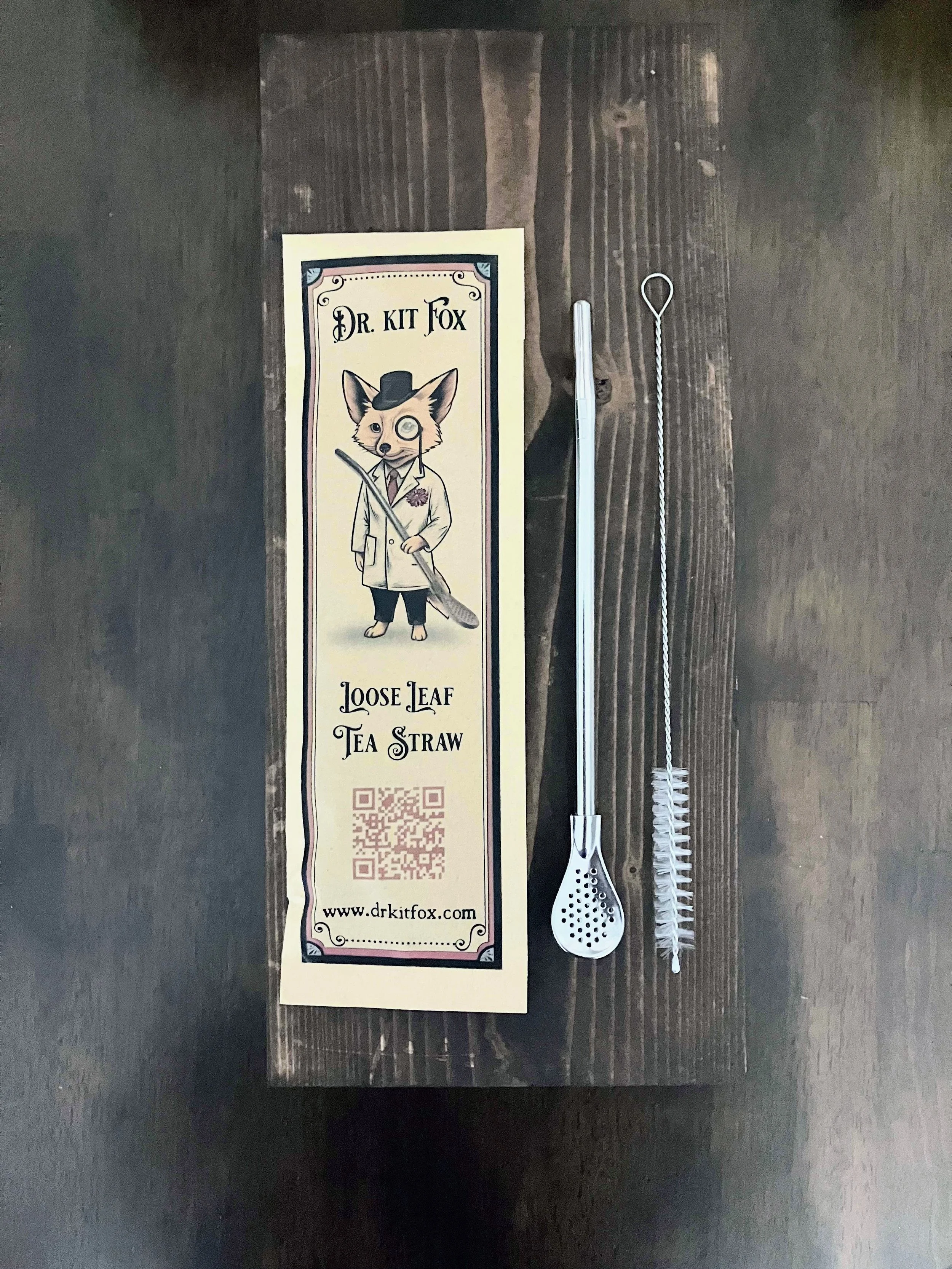 TEA STRAW STRAIGHT PACKAGING WITH STRAW AND BRUSH 2 LESS GLARE.jpeg