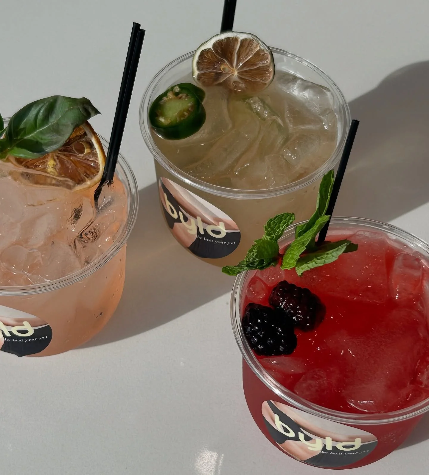 We got to be apart of @byldfitnessstudio 1 year anniversary of their rebranding &amp; we had so much fun! We served up three different mocktails that were a crowd pleaser🥂 Thank you again for having us!!

-Strawberry Basil Spritz🍓
-BlackBerry mint 
