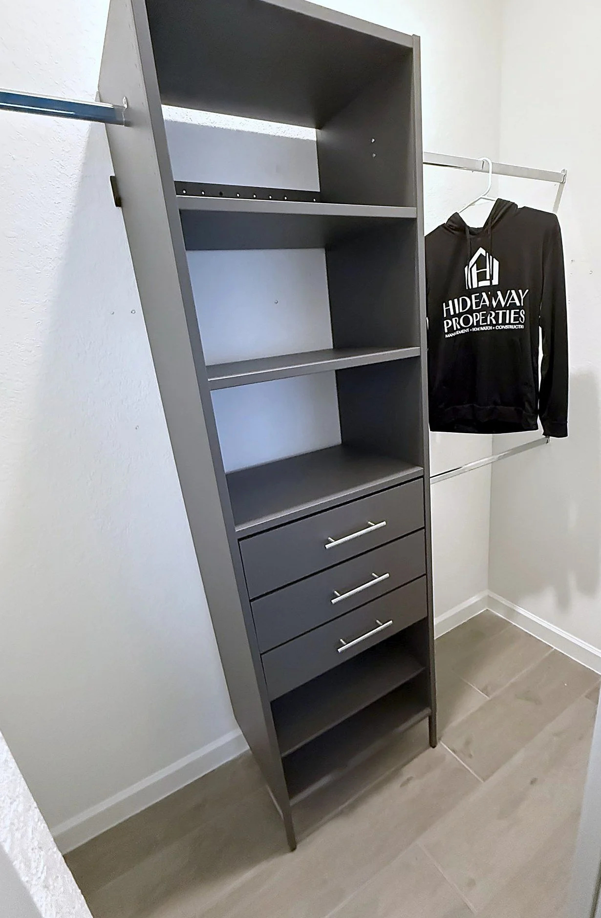 07-hideaway-closet-gray-shelving-v2.jpg