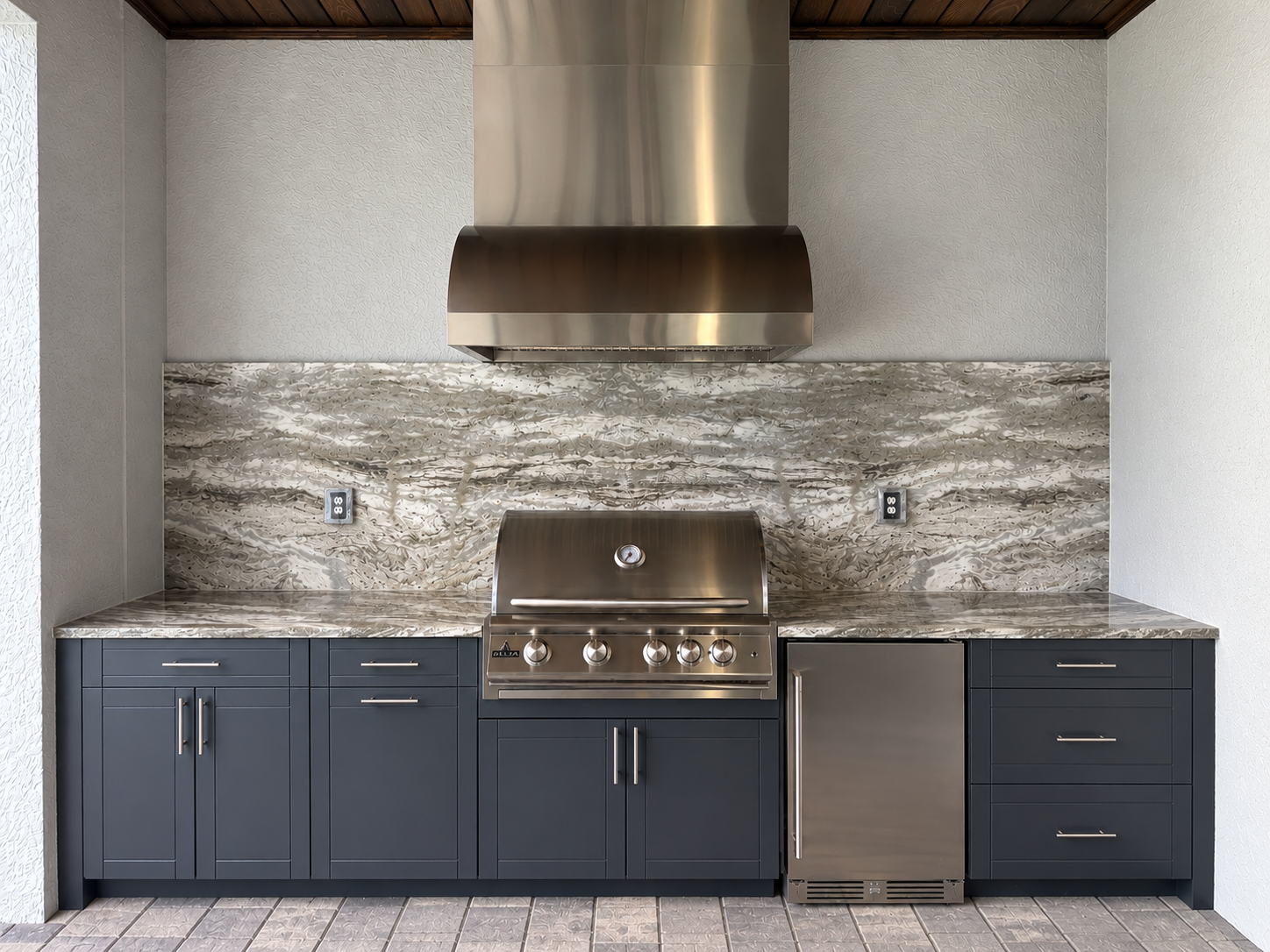 Custom outdoor kitchen