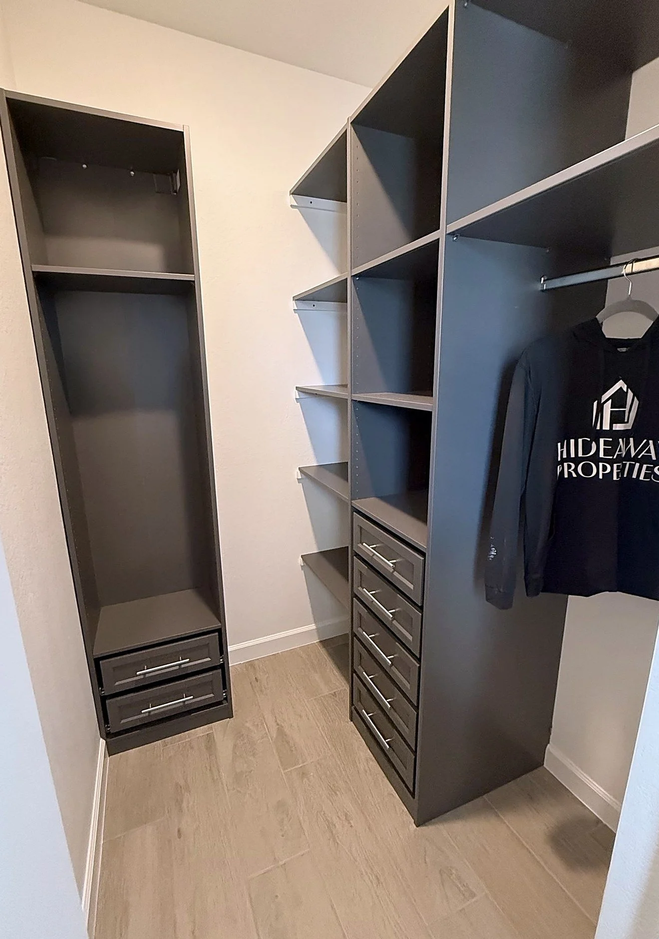 05-hideaway-closet-gray-tower-v2.jpg