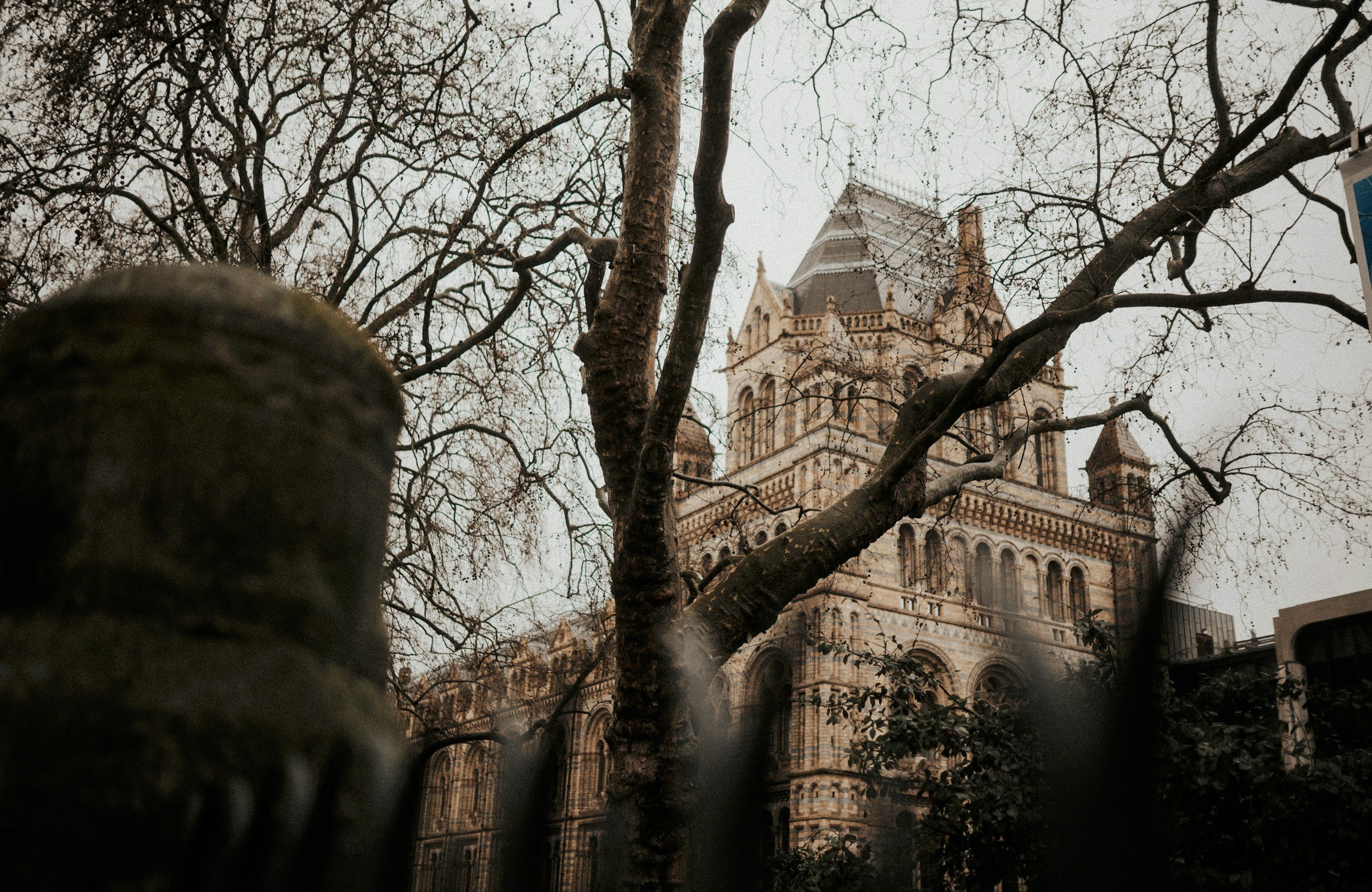 The Most Haunted Places in London—And Why Locals Avoid Them