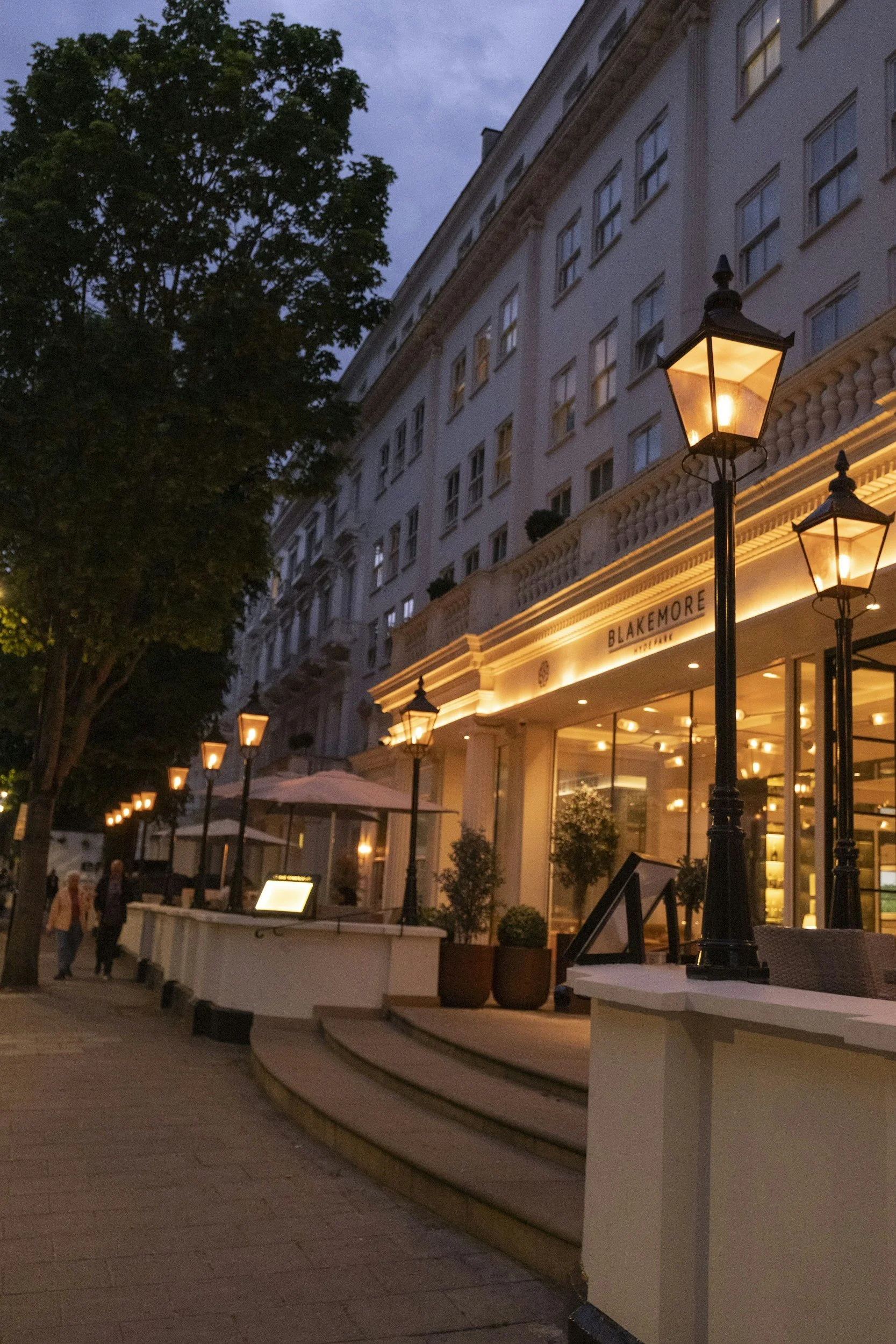 London’s Best Luxury Hotels with Spas (2025): Where to Stay, Relax &amp; Recharge