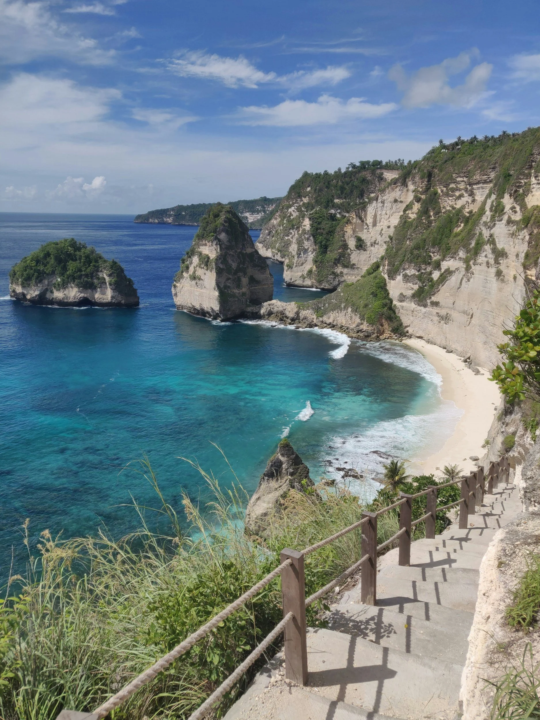 Camanta Penida Where Nusa Penida Feels Vast, Quiet, and Almost Unreal