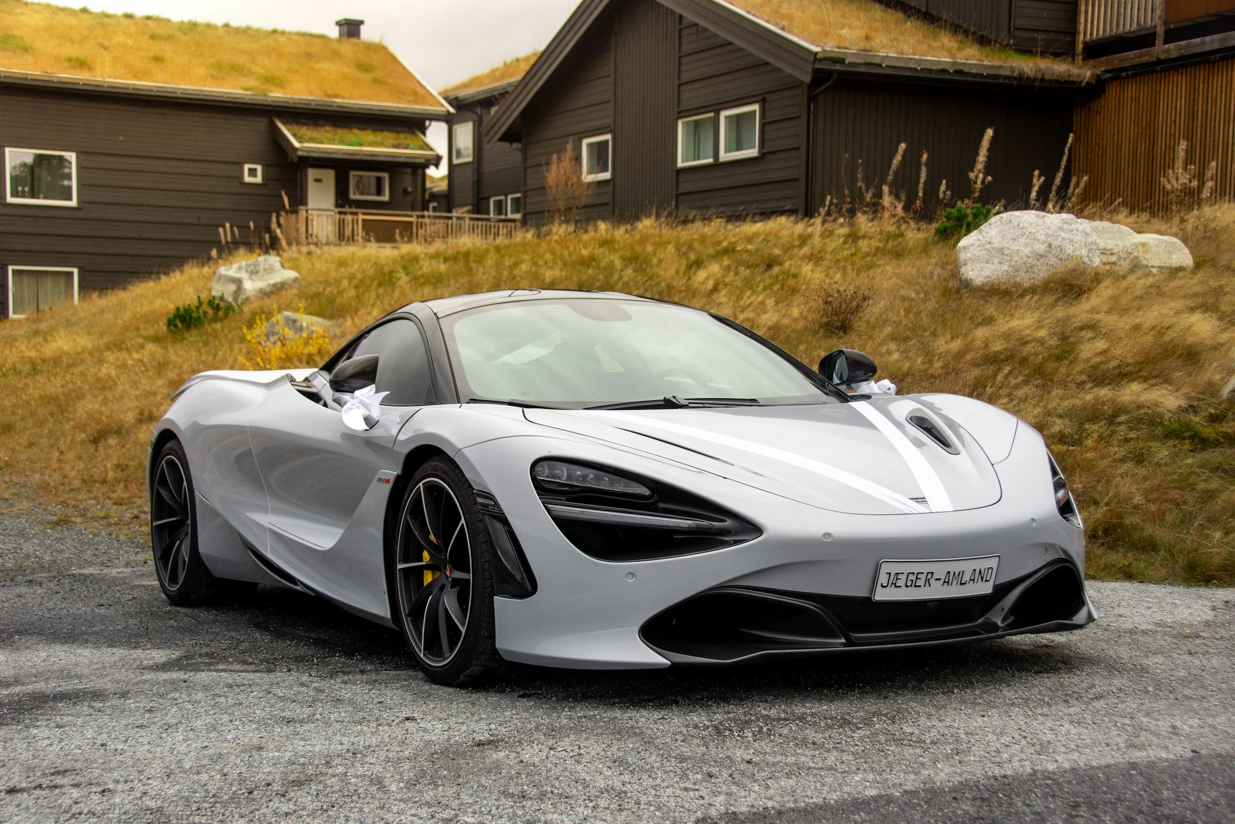 10 Incredible Driving Experiences Near London Every Car Enthusiast Should Try