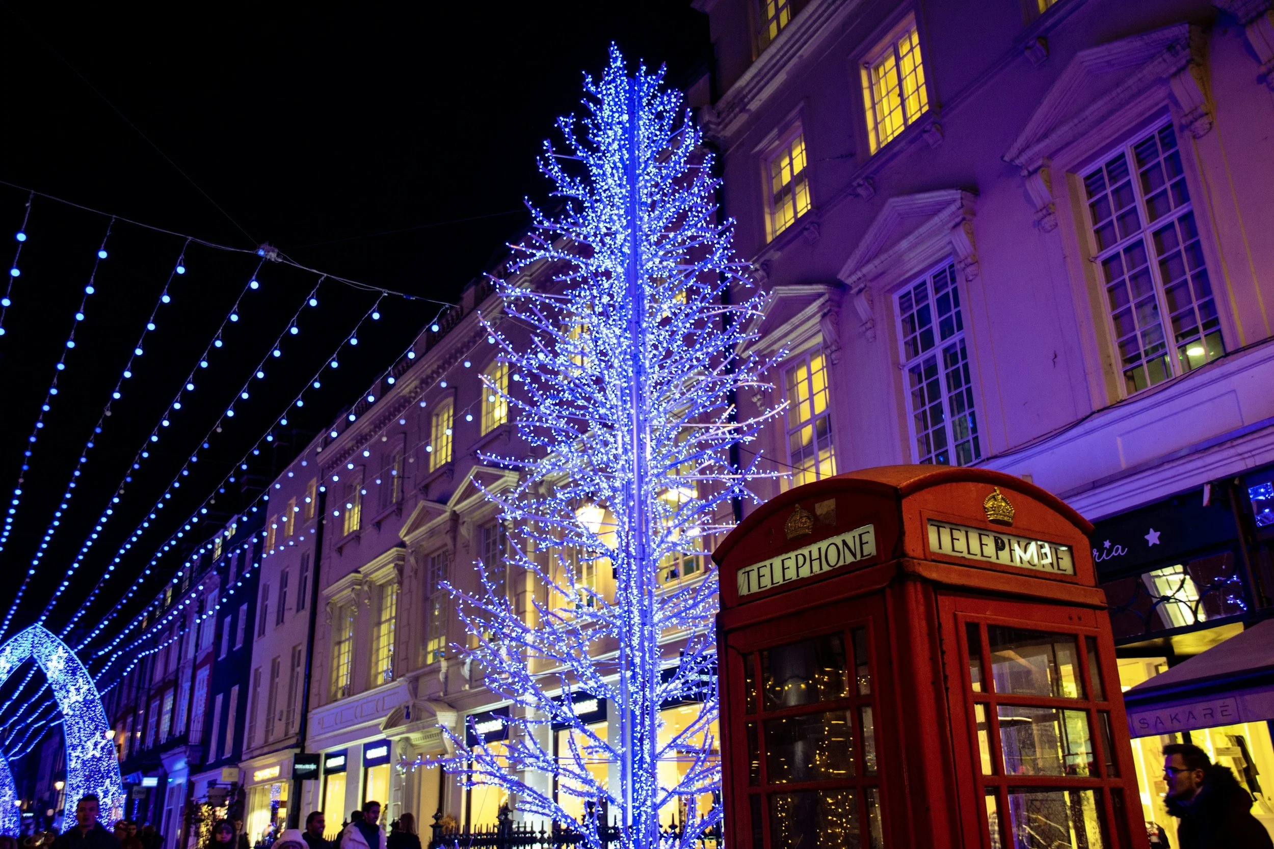 London Christmas Lights 2026: Dates, Switch-On Times &amp; Where to See Them