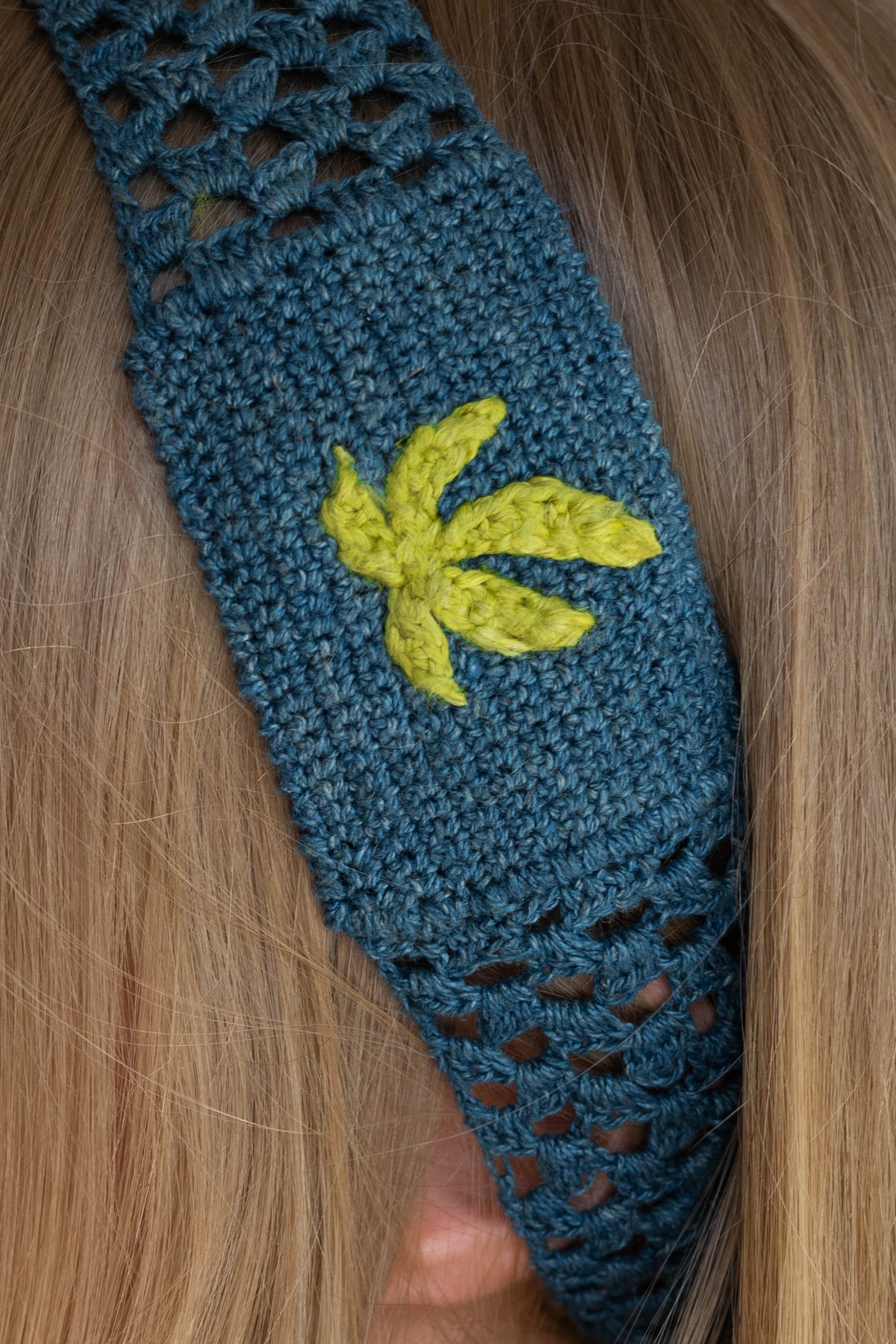 hemp leaf hairband
