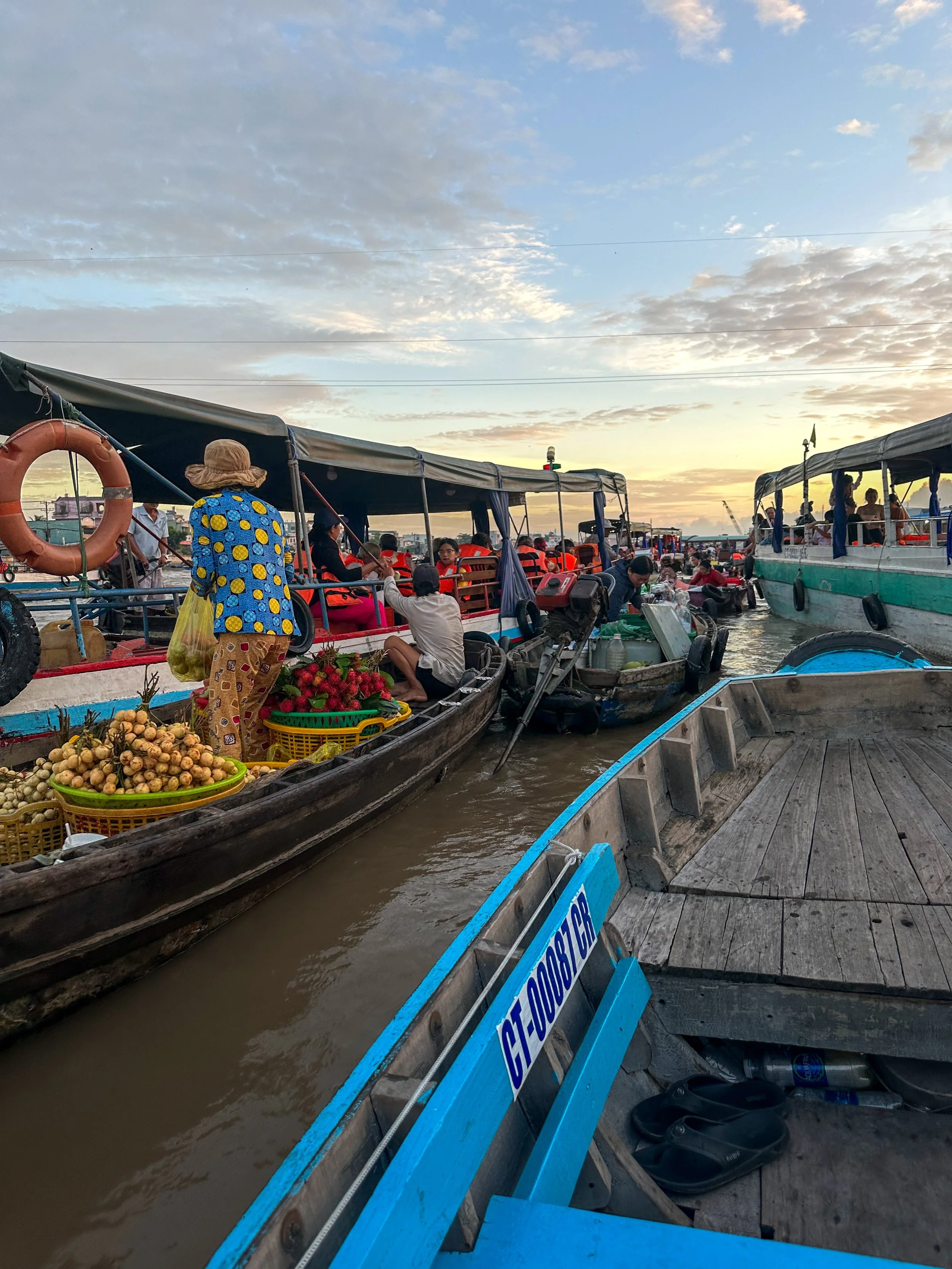 12 HOURS IN CAN THO: VIETNAM’S CAI RANG FLOATING MARKETS