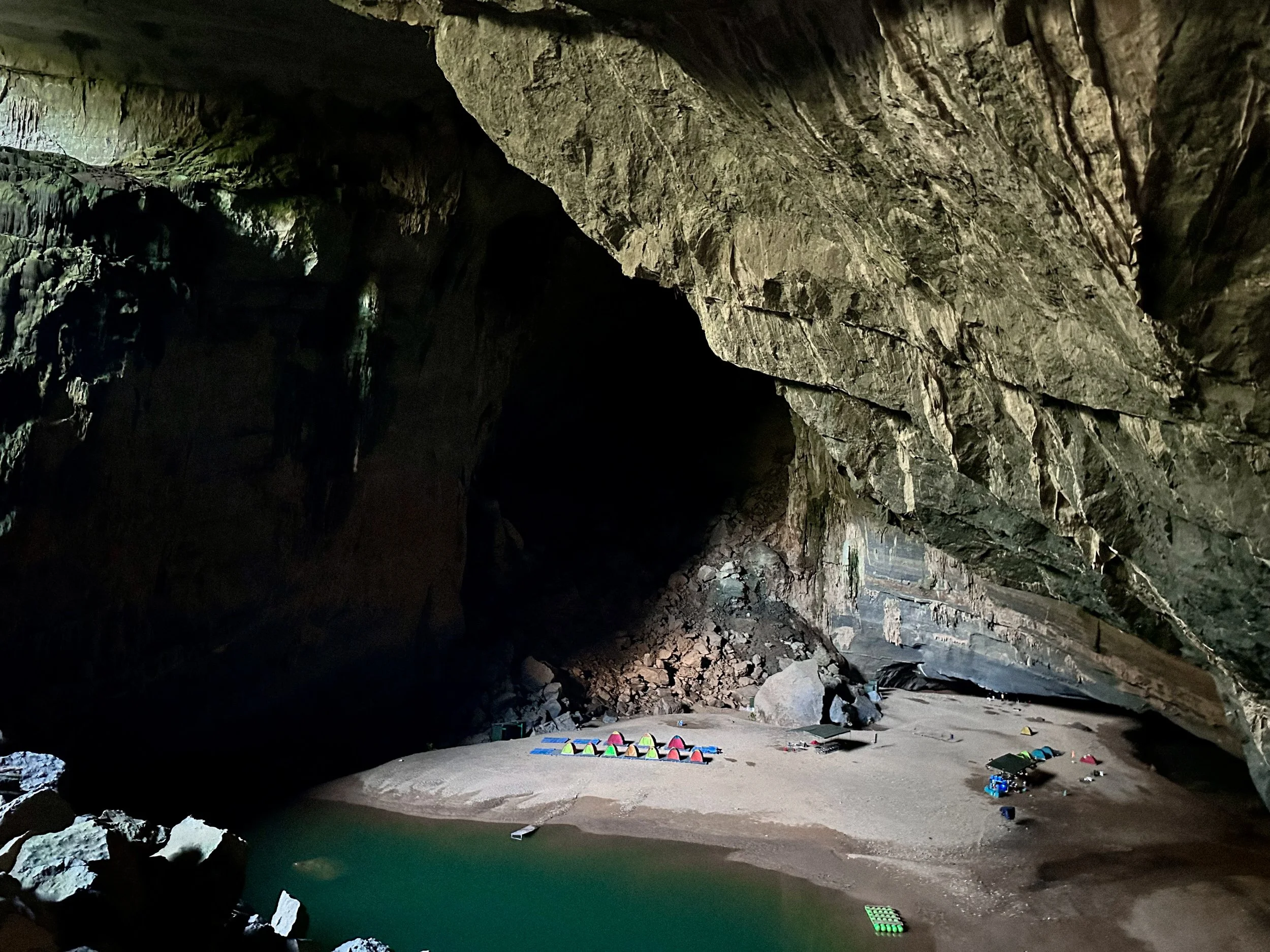WHAT IT’S LIKE TO EXPLORE THE WORLD’S THIRD LARGEST CAVE: HANG EN EXPEDITION PHONG NHA 