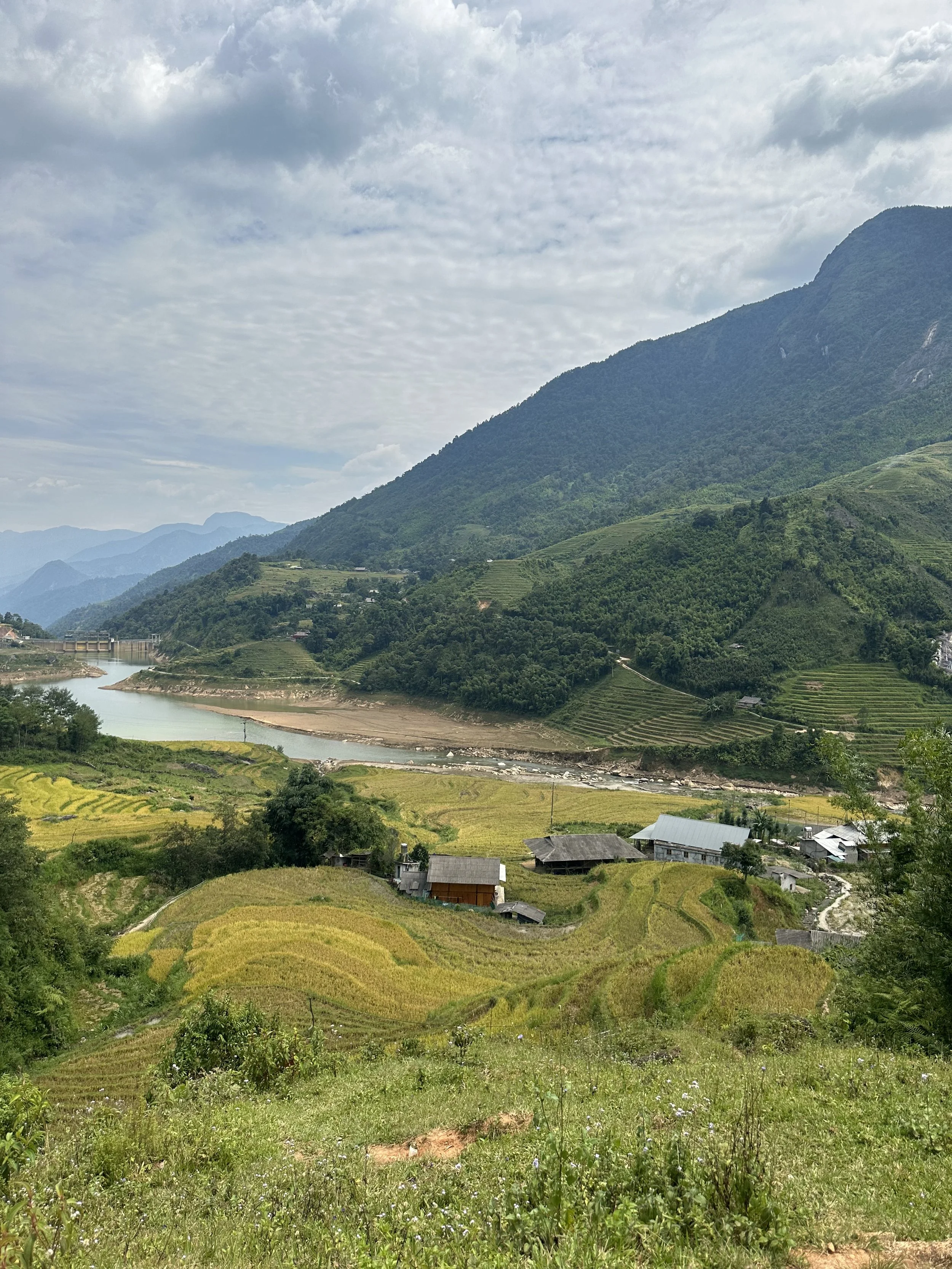INSIDE SA PA: AN INTIMATE JOURNEY WITH THE HMONG PEOPLE OF NORTHERN VIETNAM