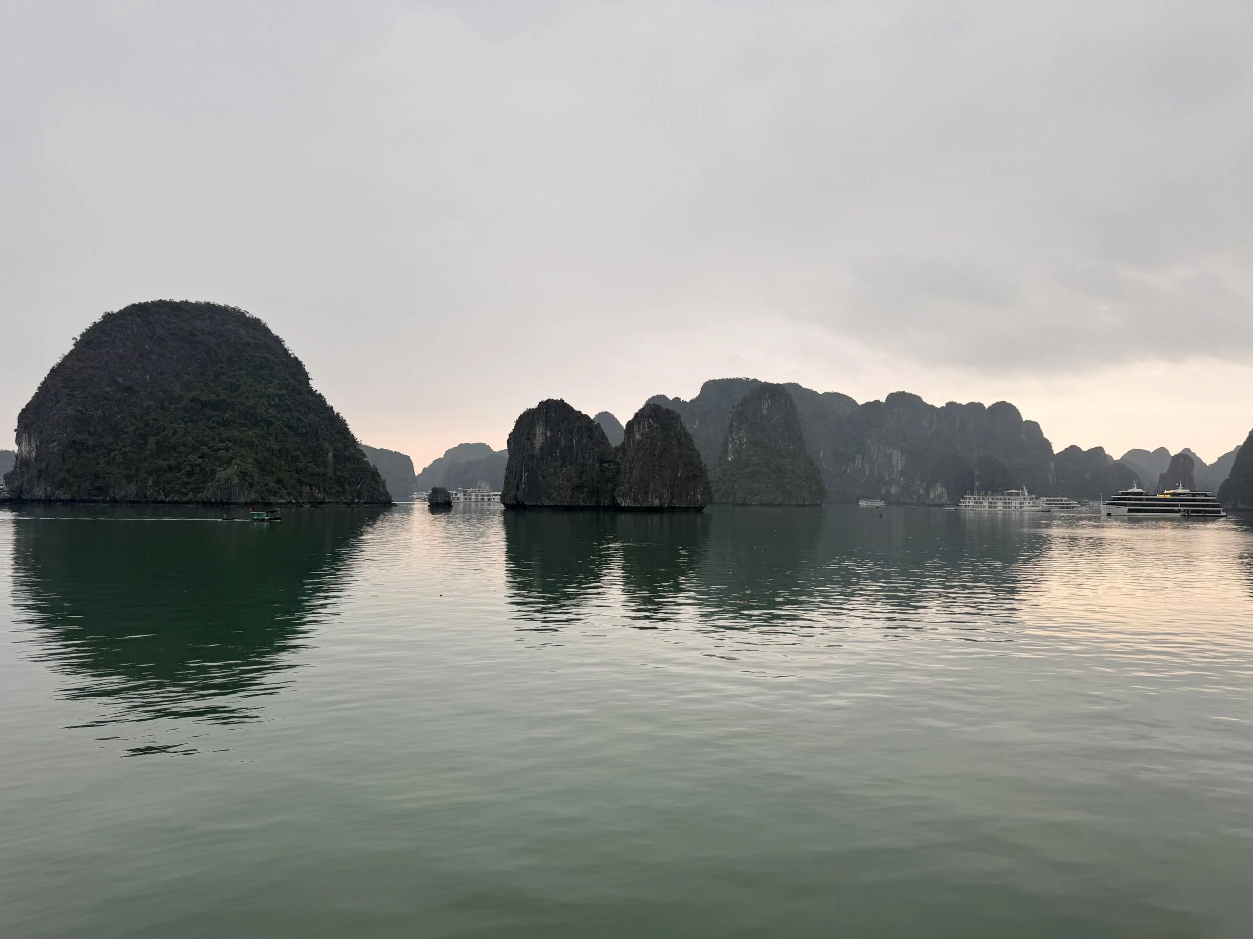 HA LONG BAY: WHAT IT FEELS LIKE TO SAIL THROUGH VIETNAM’S MOST SURREAL LANDSCAPE