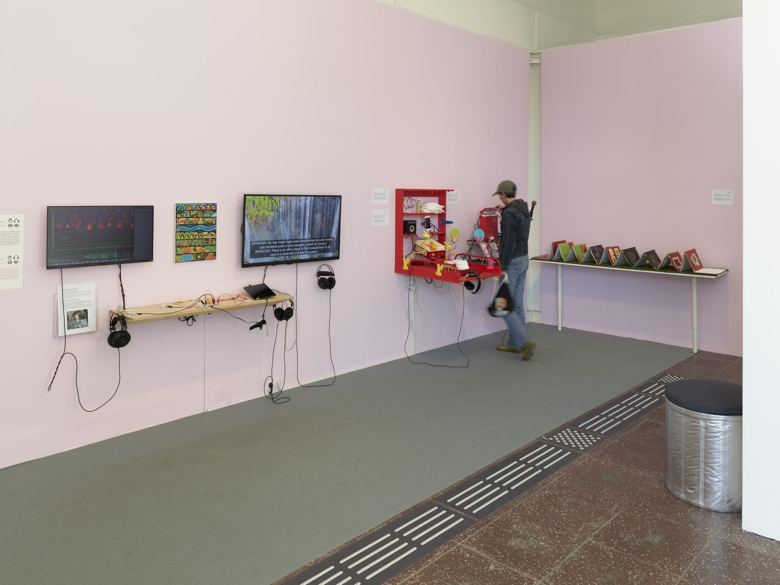 Dea’s and Ariel’s installations in panorama. Photo: Eric Tschernow. Event: “In Conversation” exhibition, 2025.