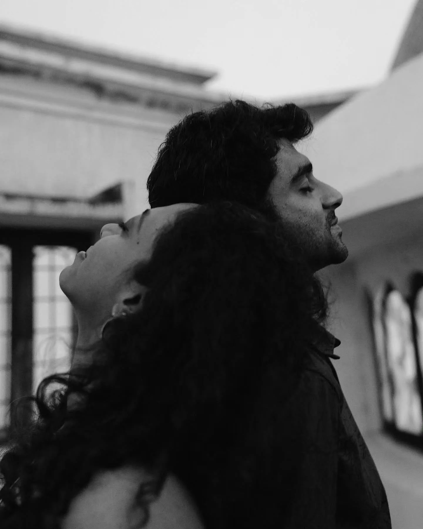 Saturday night or cocktail night?
Call it whatever you want. We call it a good night.

[cocktail night, saturday vibe, wedding party, reception night, drinks and dance, celebration mood, Chennai nightlife]

#EastCoastWeddingCo #ChennaiWeddingPhotogra