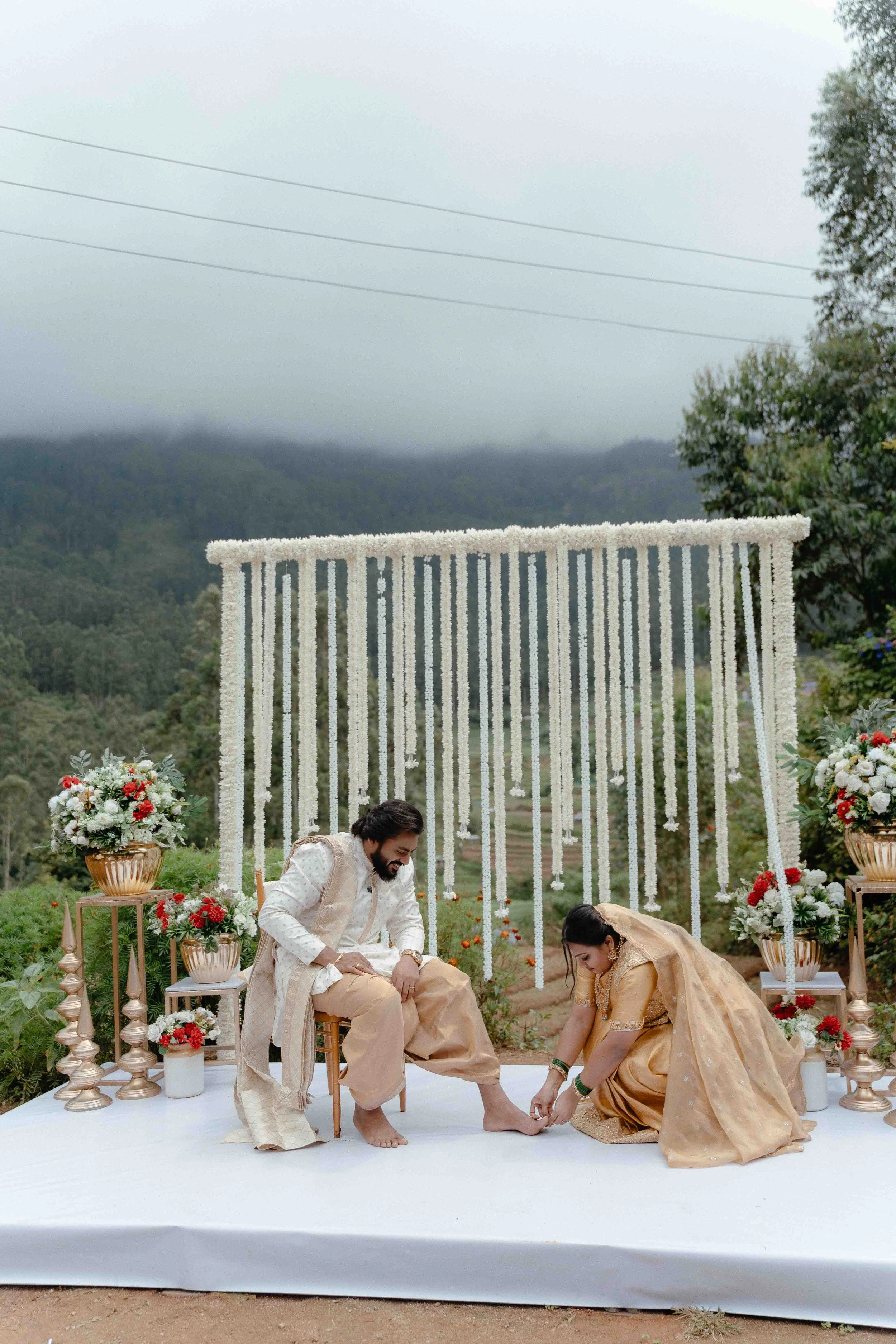 under the mountains-27.jpg