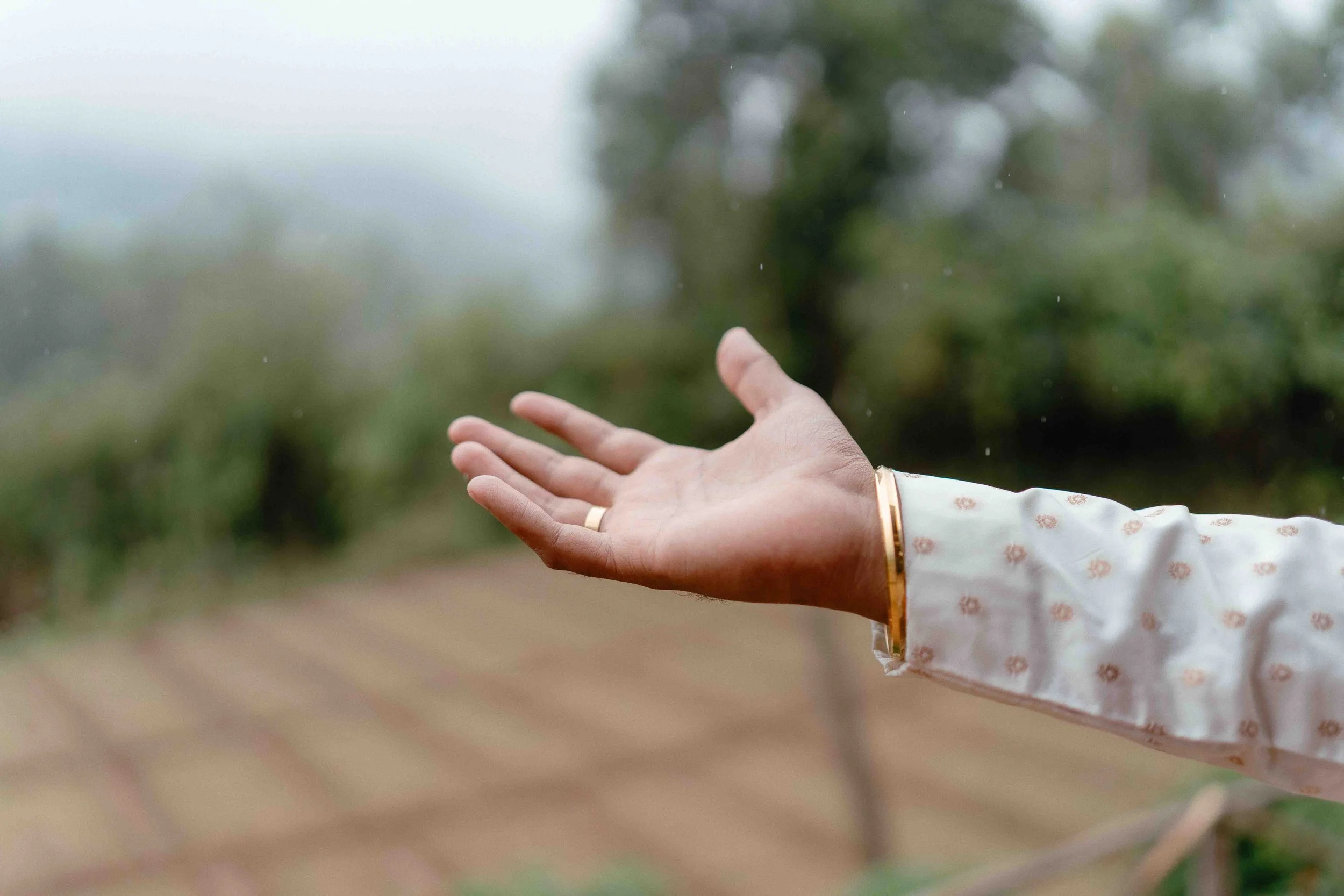 under the mountains-37.jpg