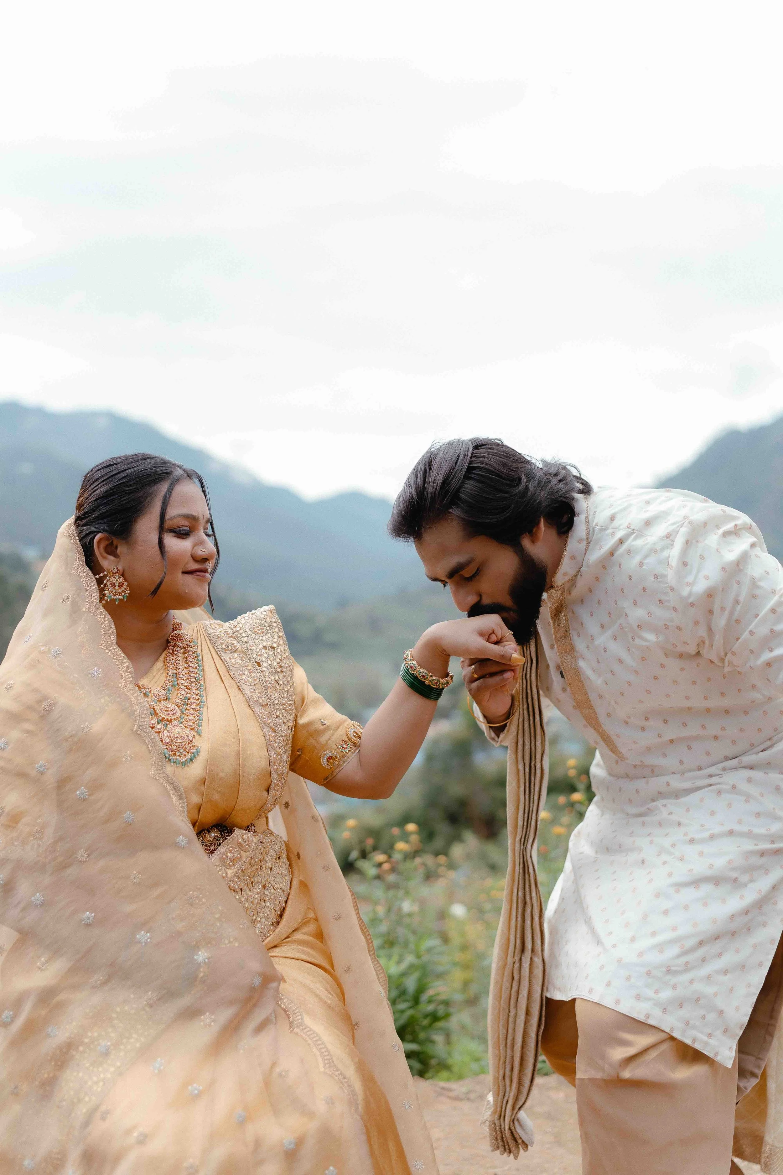 under the mountains-13.jpg