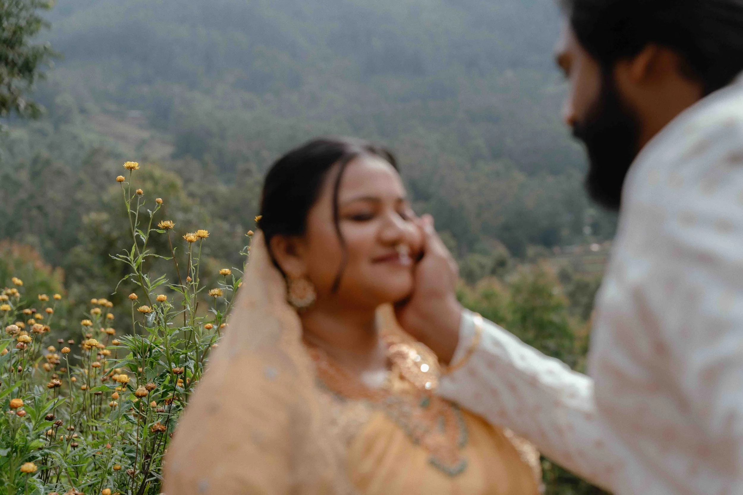 under the mountains-16.jpg