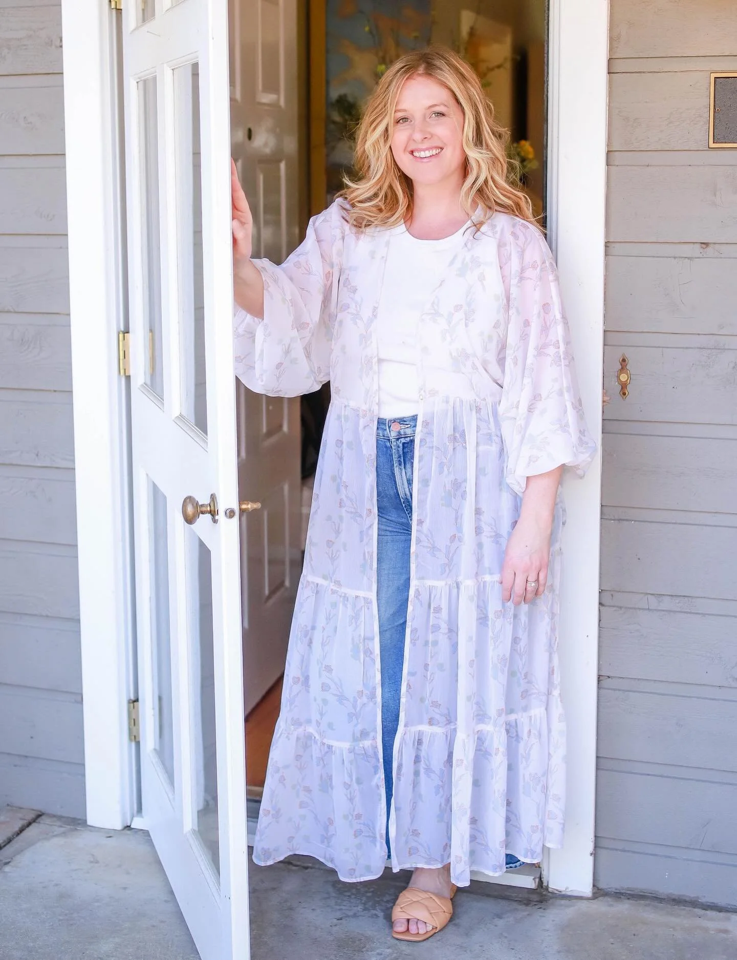 What would it be like to grow from beauty and rest instead of stress and pressure?&nbsp;

I am gathering the last details for the final week of @thecominghomeretreat ticket sales. (Doors close Friday! 🎟️🎉) I&rsquo;m thinking of the creative who&rsq