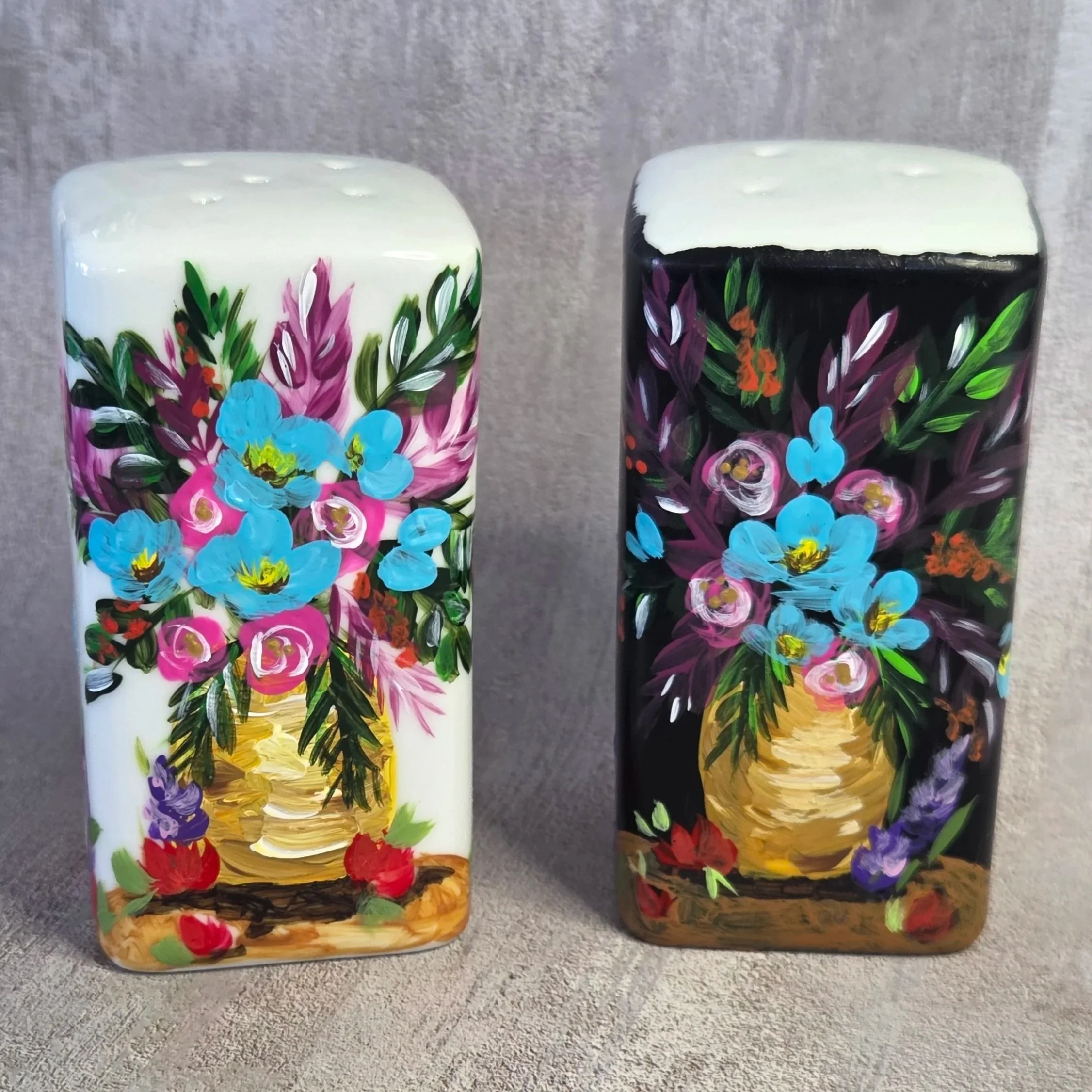 Salt+and+Pepper+Shakers.jpg