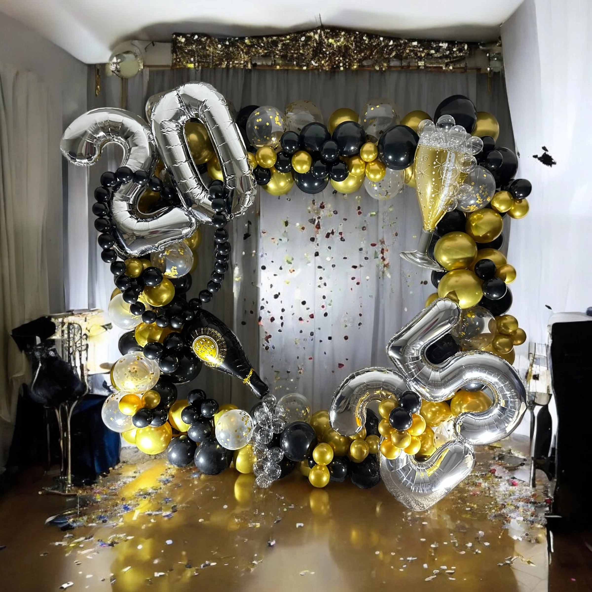 Grand Holiday Picture Frame