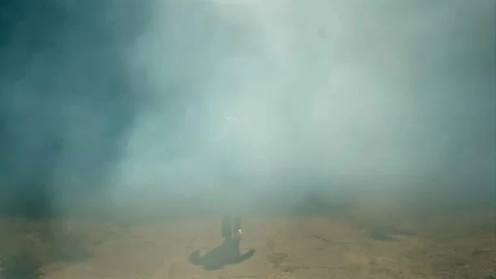 Some wild night shots from Jordan Tariff&rsquo;s Warning Shot. We flew a heavy-lift drone with a massive 6K-equivalent LED to light things up. A free moving spotlight in the sky. #dronelight #dlpaerials #setlife #stratusleds 

Talent: @jordantariff 
