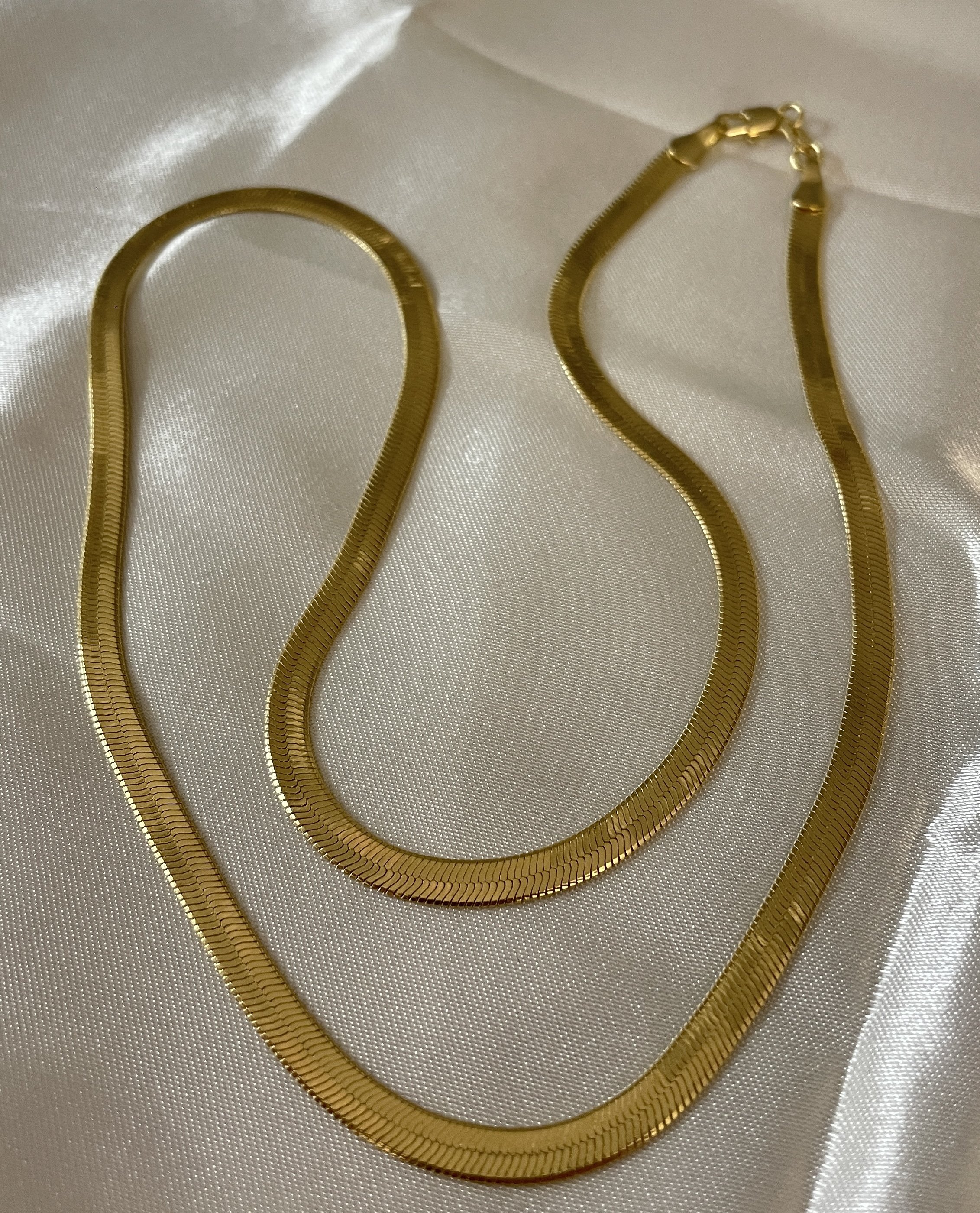 Herringbone Chain