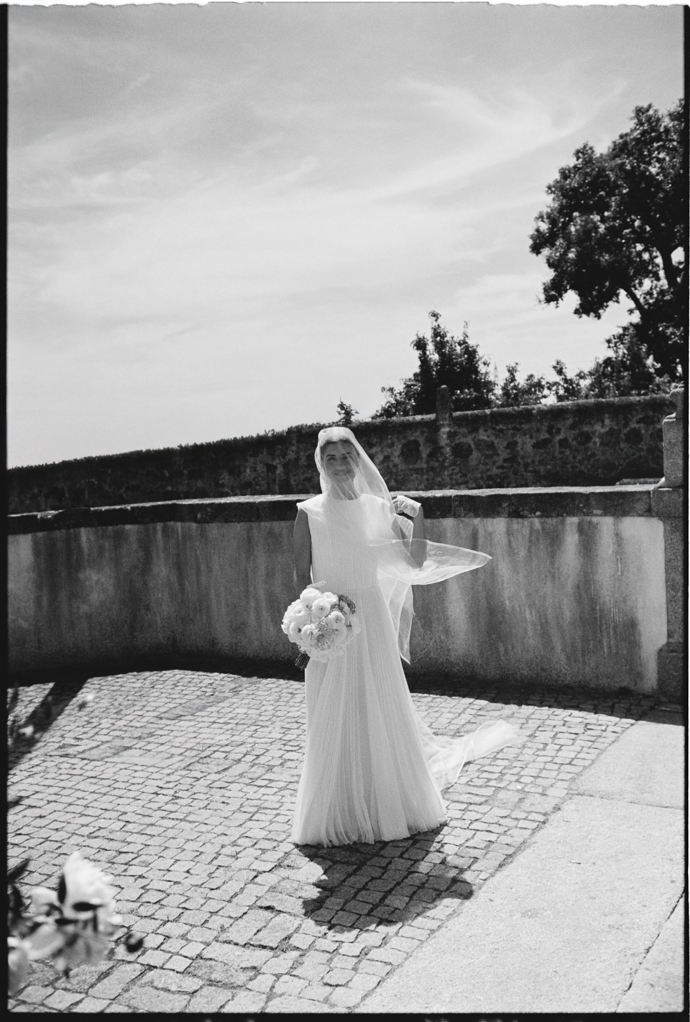 20260612-sofiaepedro_mariamediciweddings(206de478).jpg