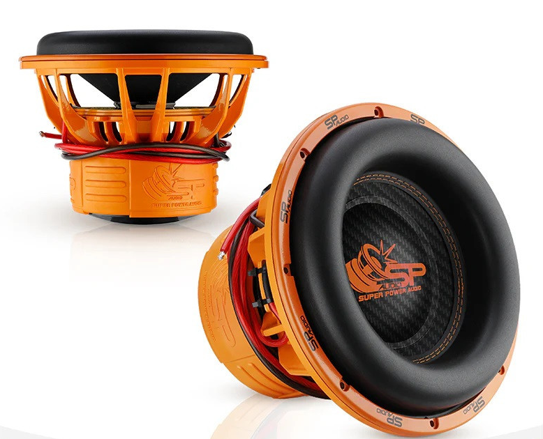 Deux haut-parleurs audio de couleur orange, avec câbles rouges, conçus pour l'automobile ou l'audio haute puissance.