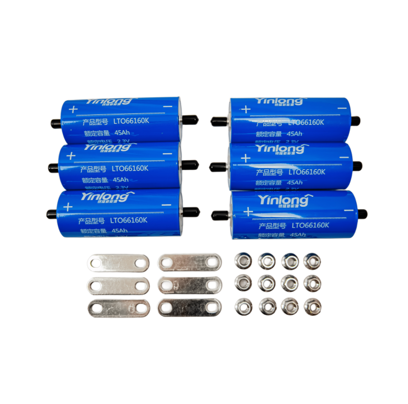 Six batteries bleues de 45Ah avec accessoires en métal