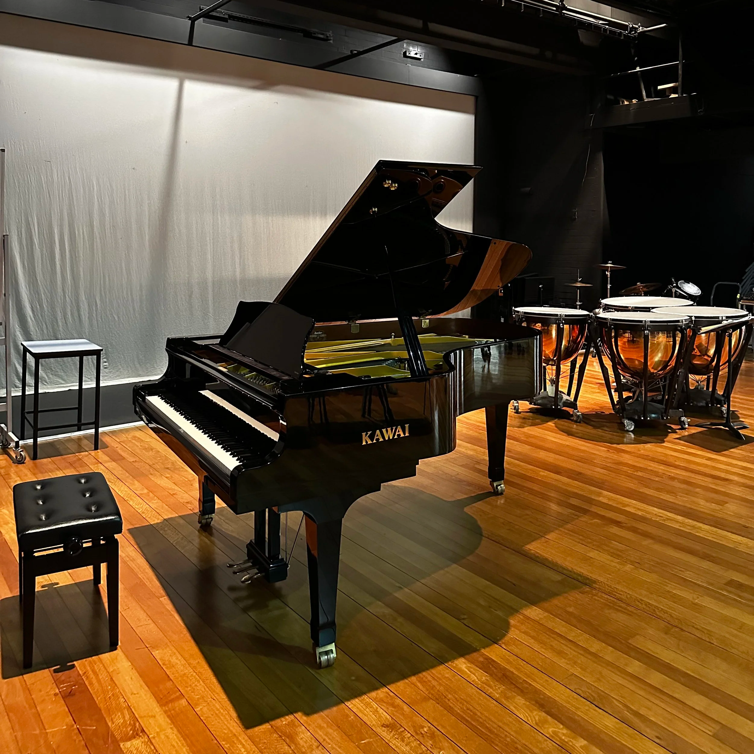 Grand Piano vs Upright Piano: Which Is Right for You?